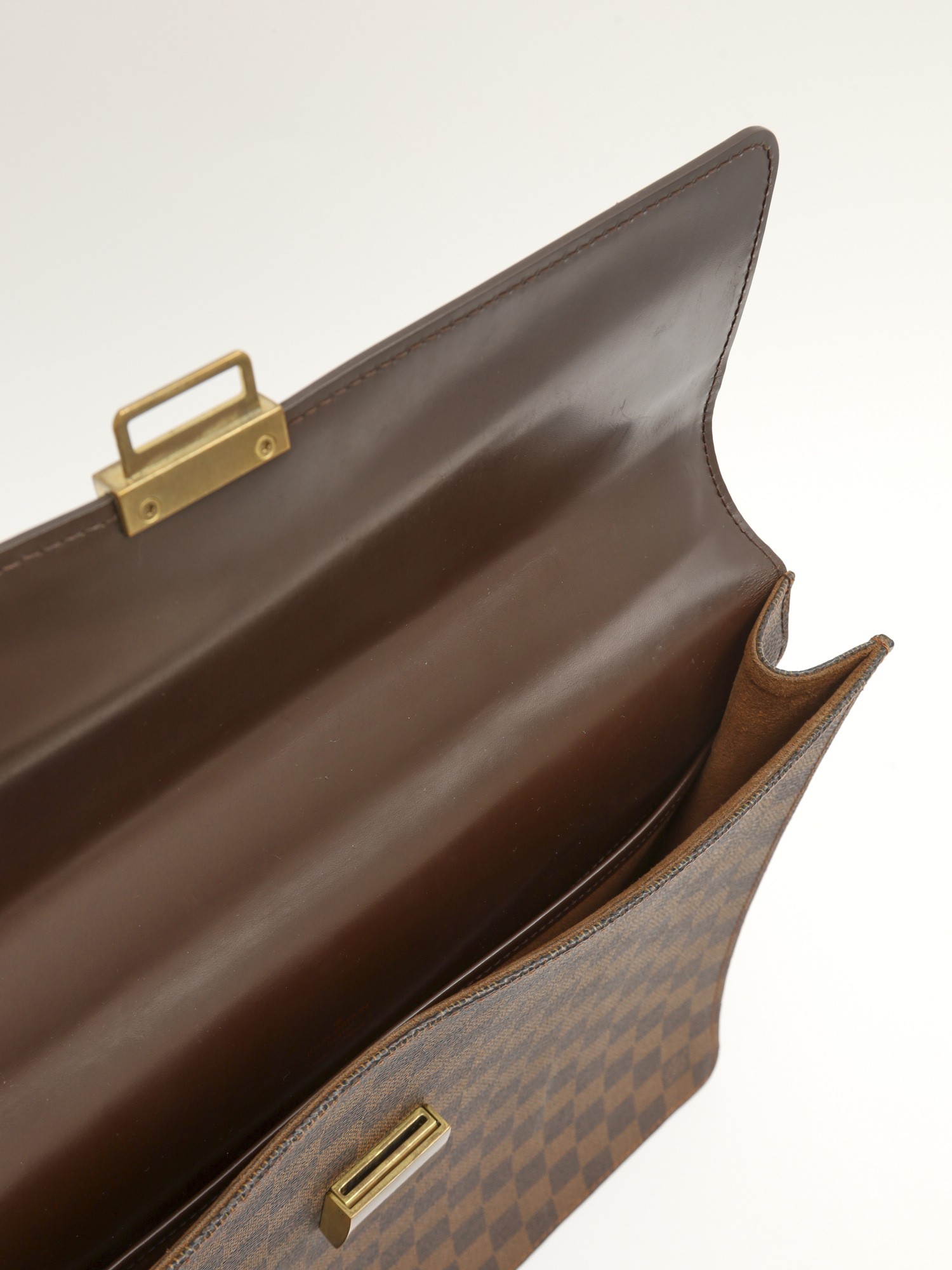 Louis Vuitton Altona 10