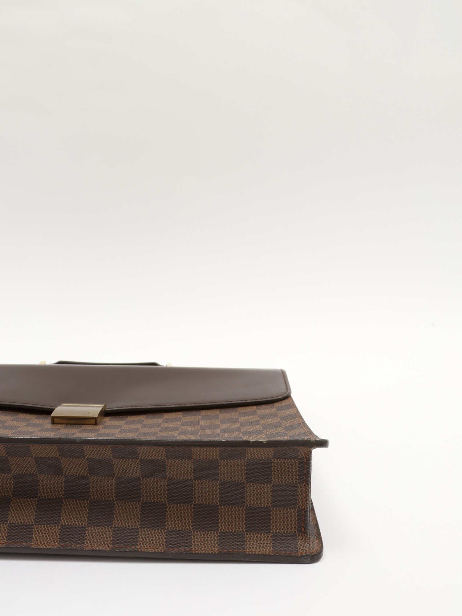 Louis Vuitton Altona 7