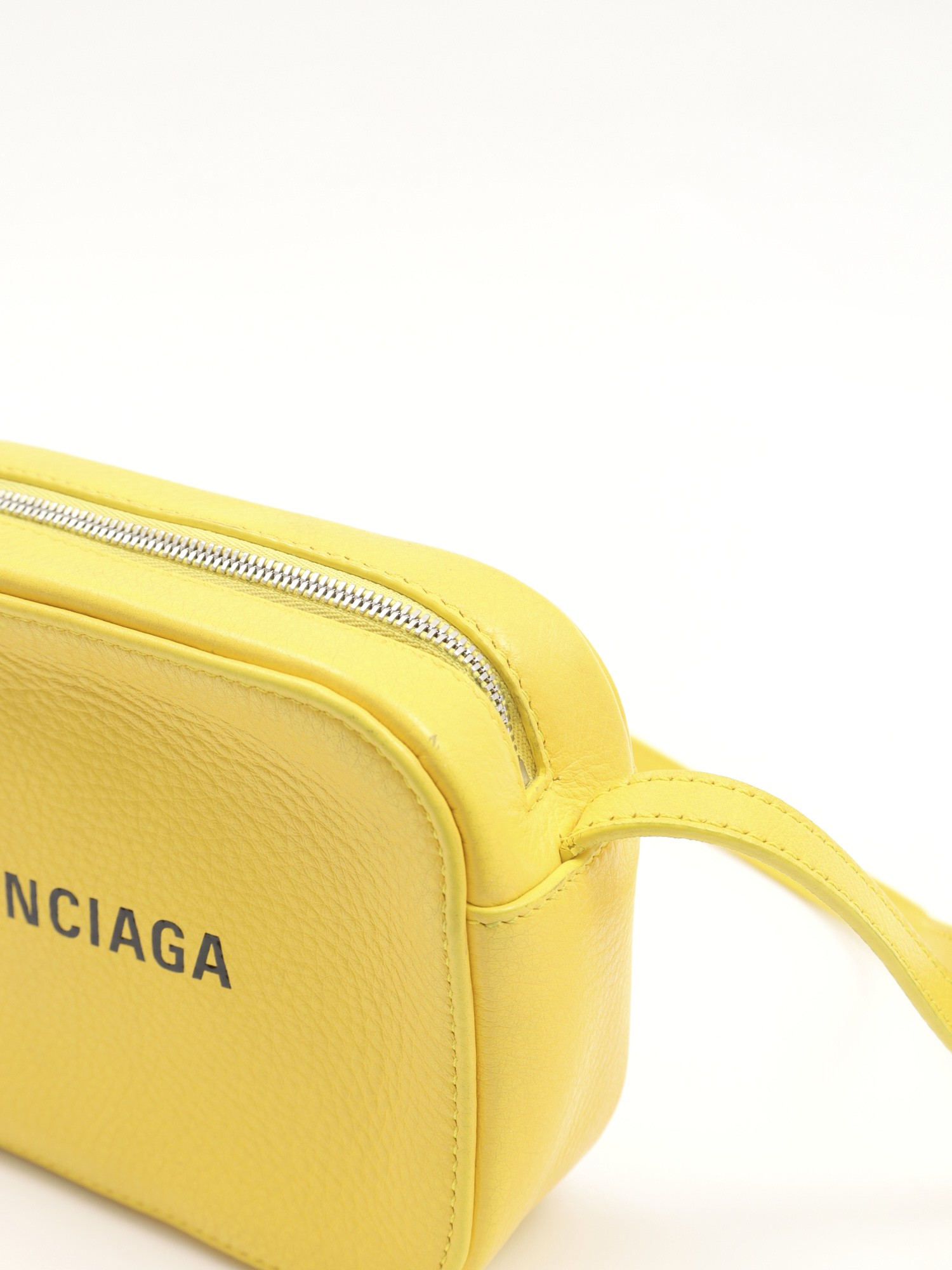 Balenciaga Everyday 7