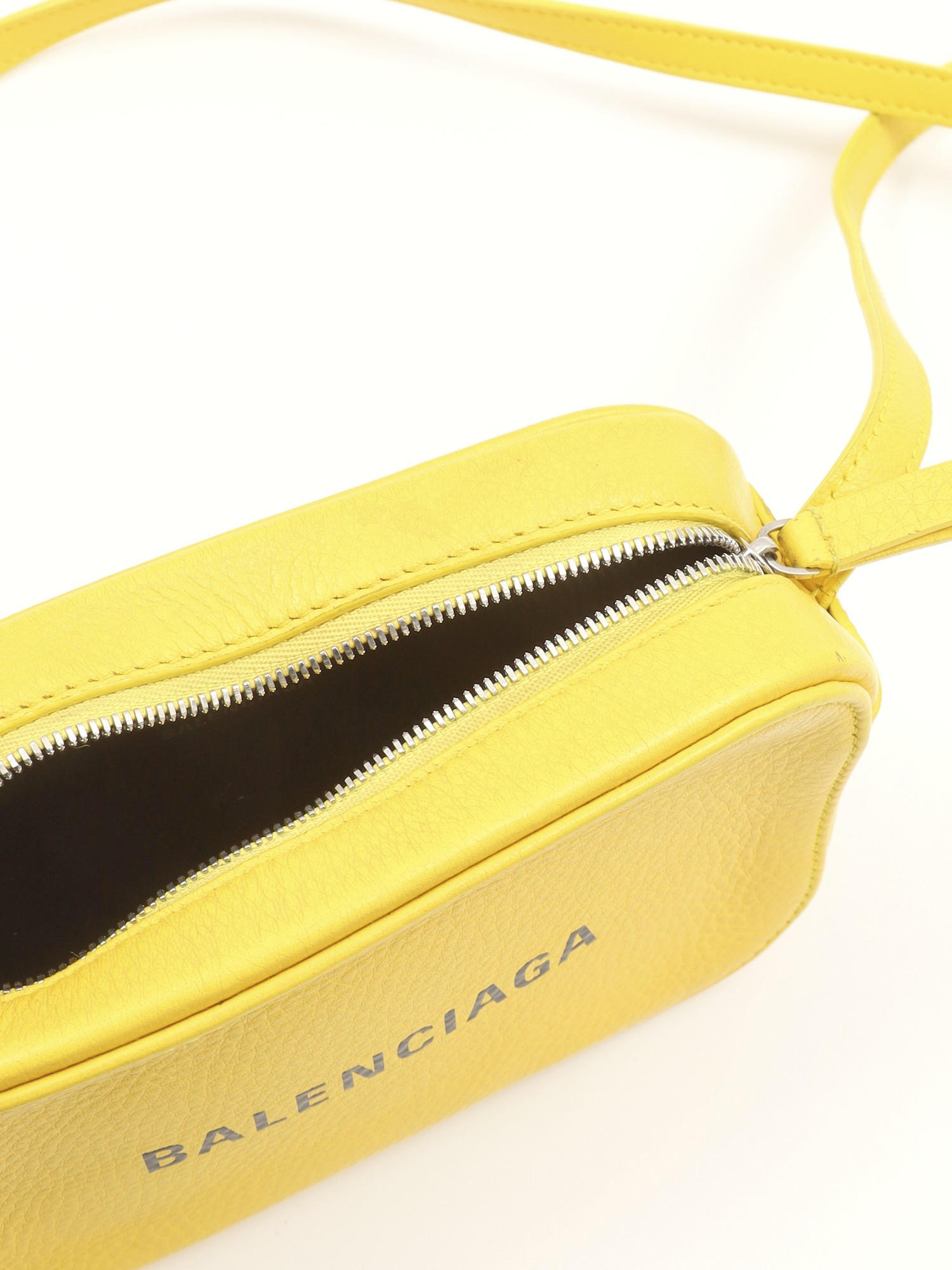 Balenciaga Everyday 12