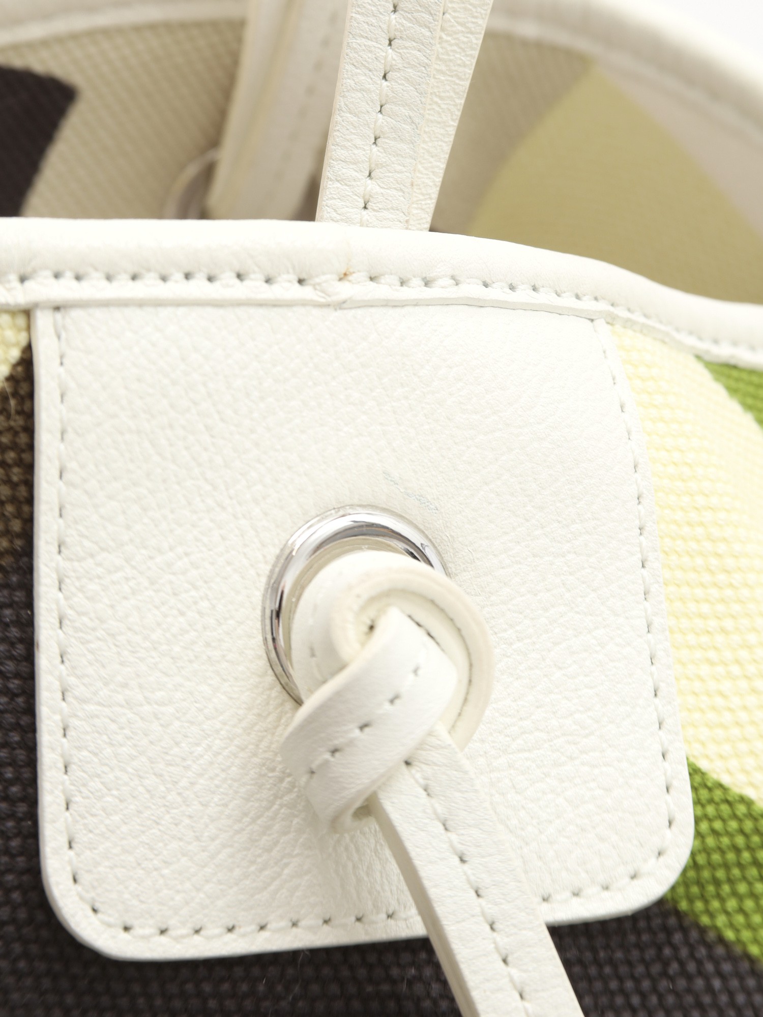 Burberry Textile Bag 9