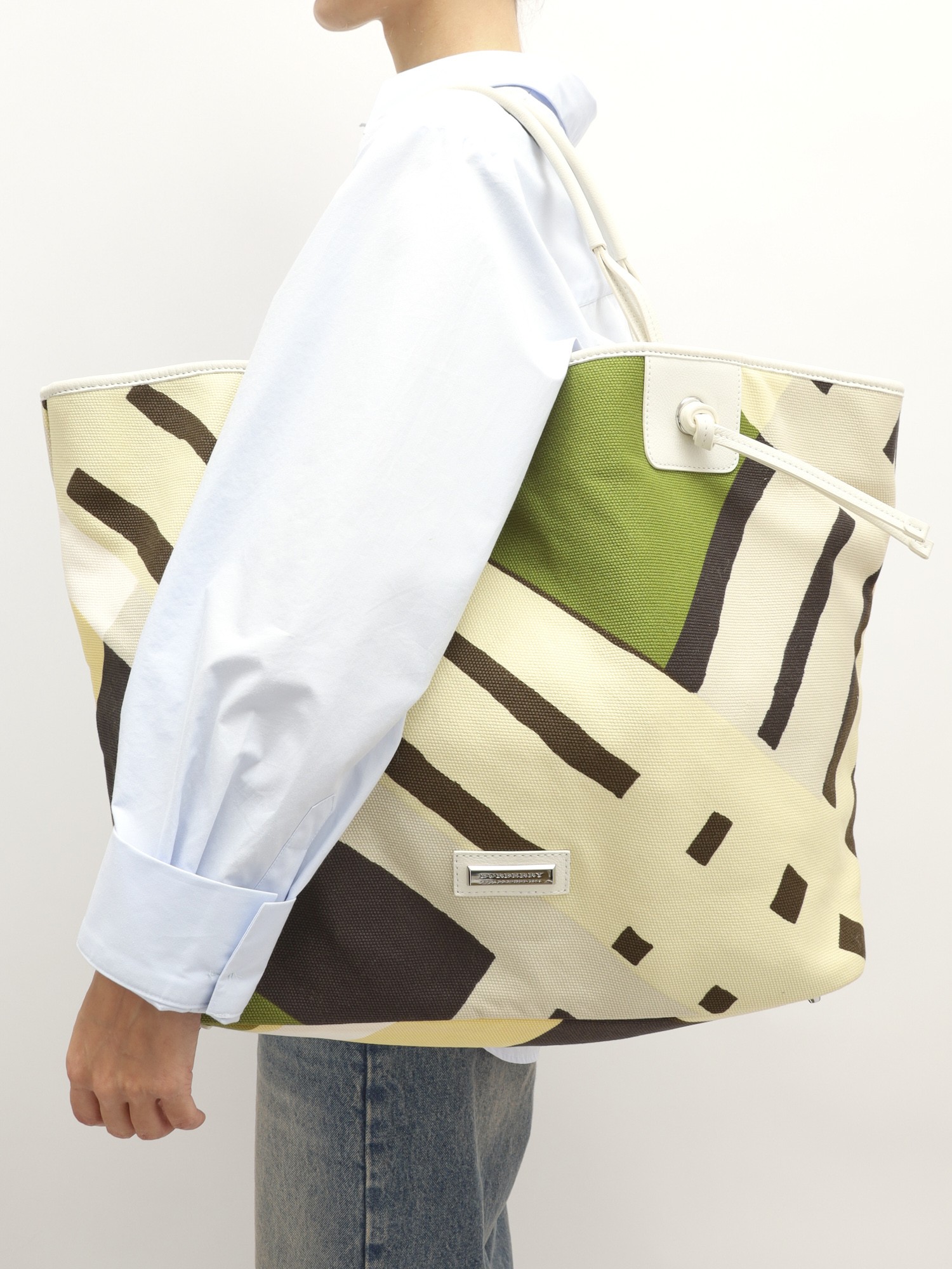 Burberry Textile Bag 1