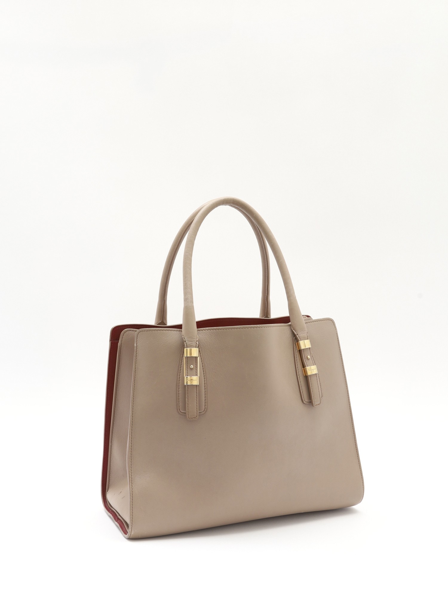 Salvatore Ferragamo Leather Bag 3