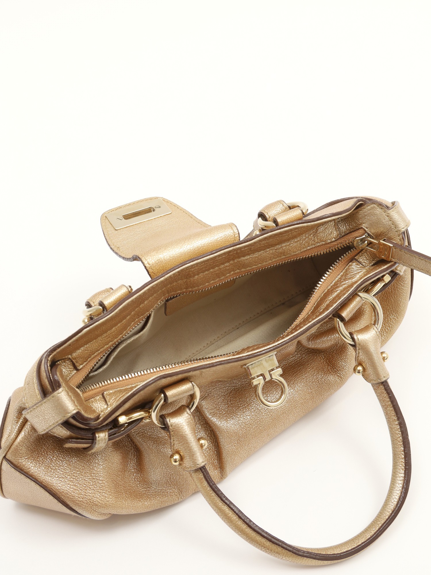 Salvatore Ferragamo Marisa 8