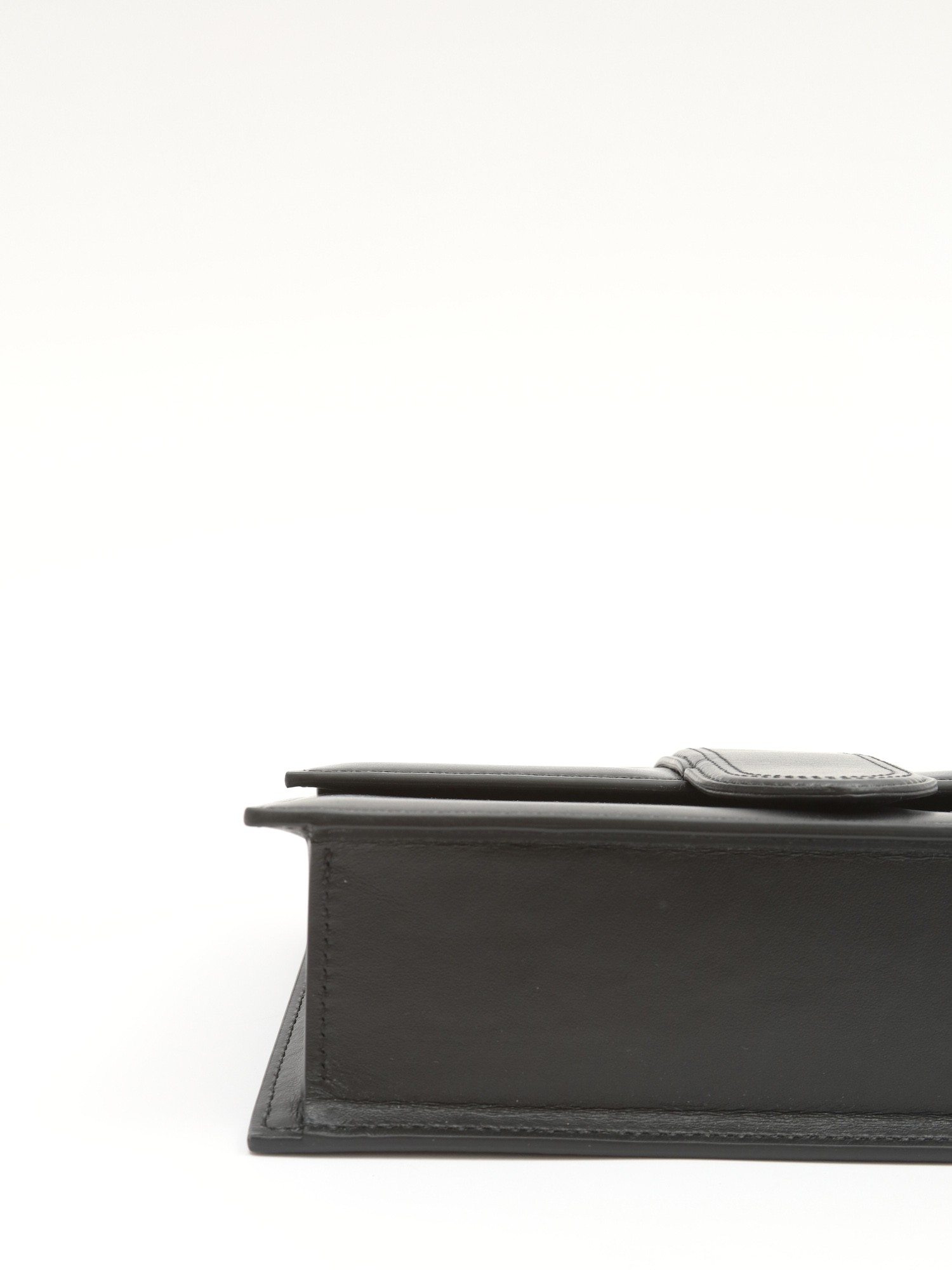 Jacquemus Le Bambino 6