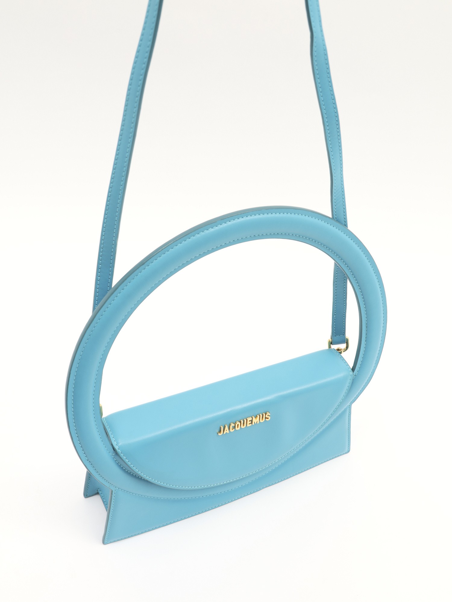 Jacquemus Le Sac Rond 4