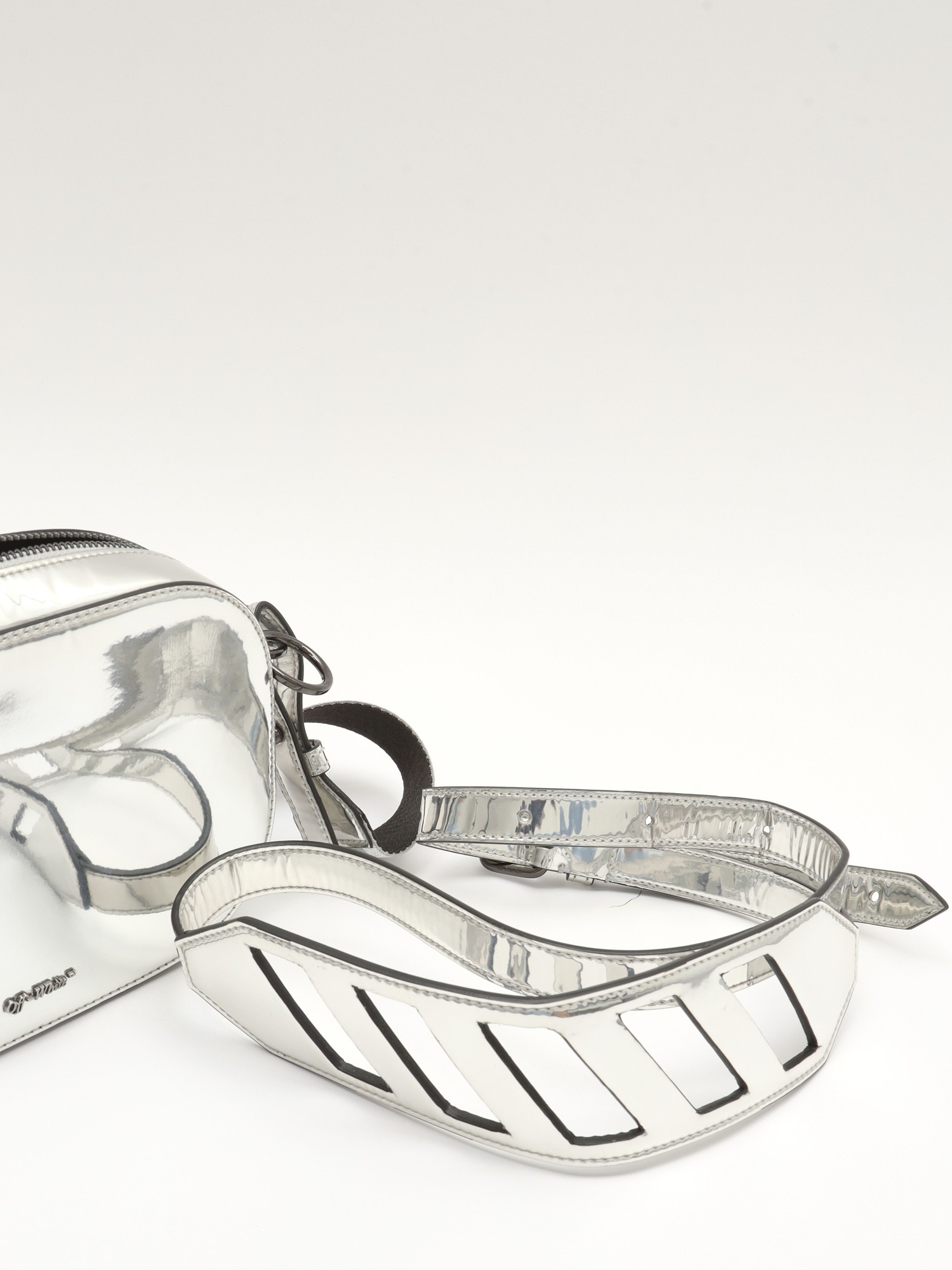 Off-White Leather Bag 8