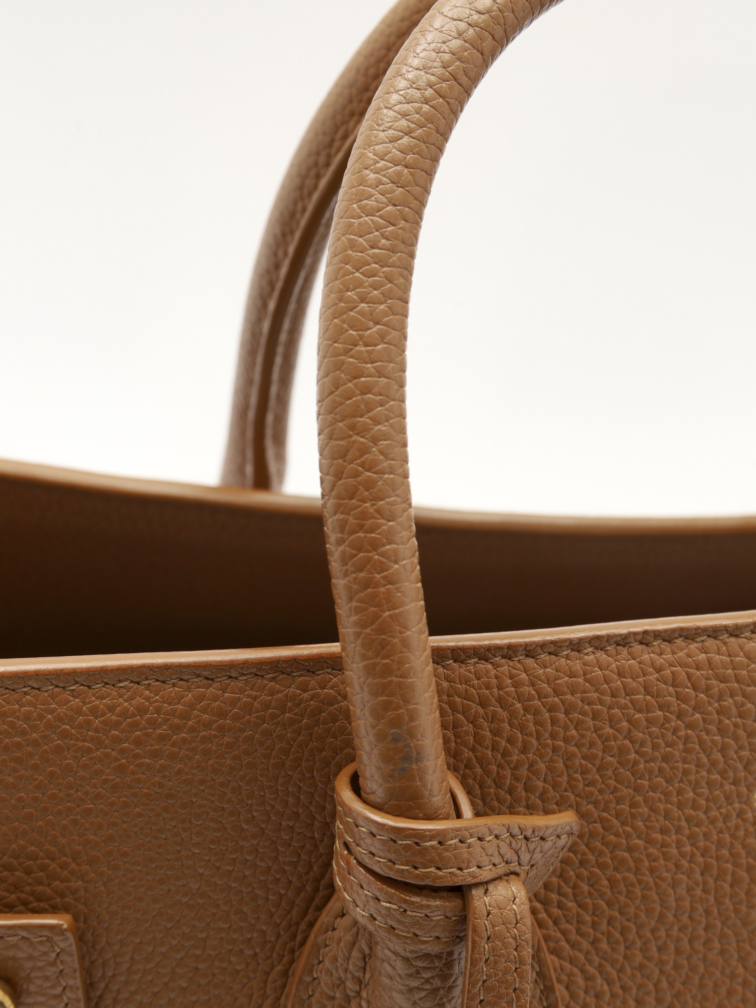 Saint Laurent Sac De Jour  7