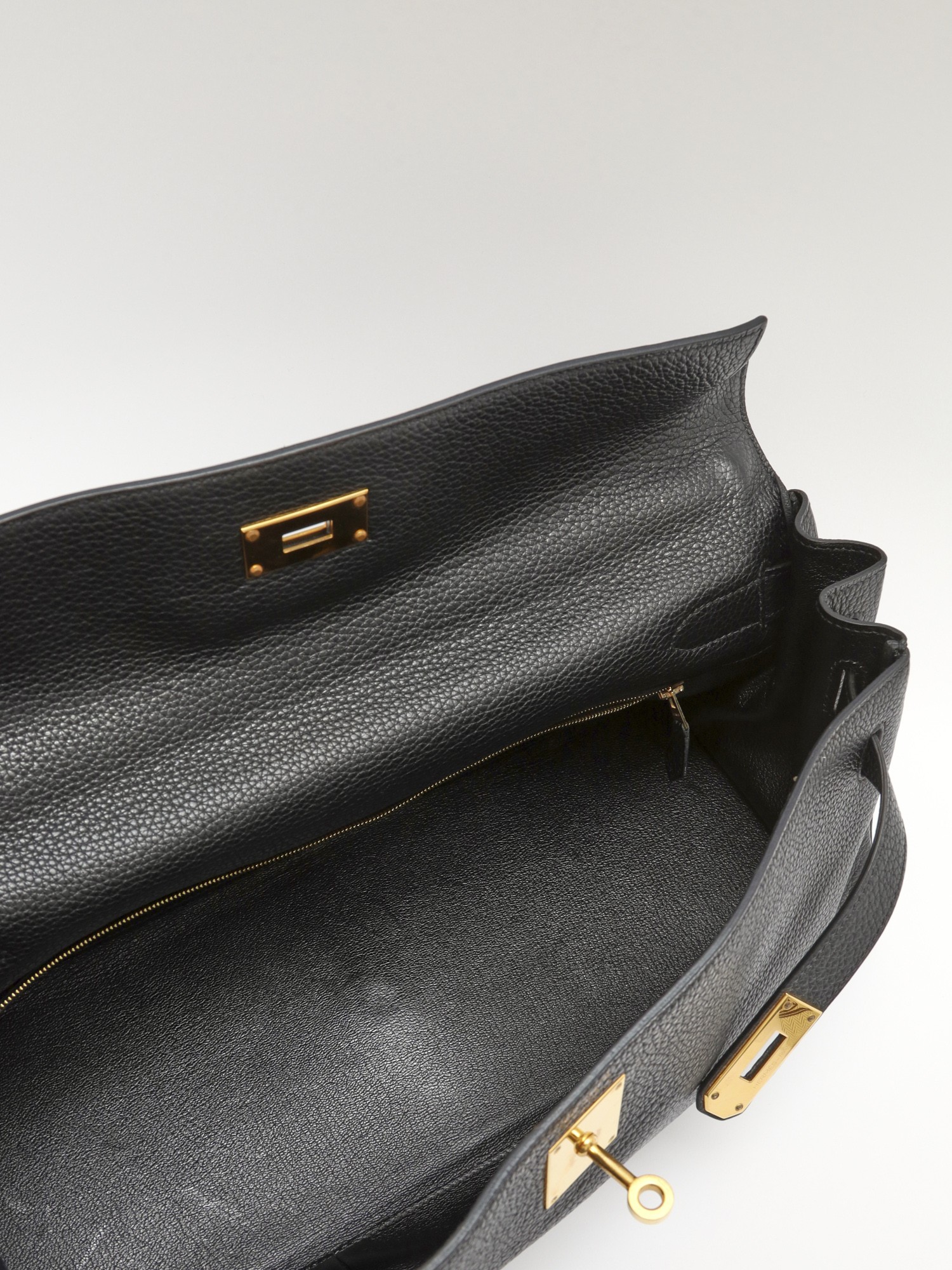 Hermes Kelly Shoulder 12