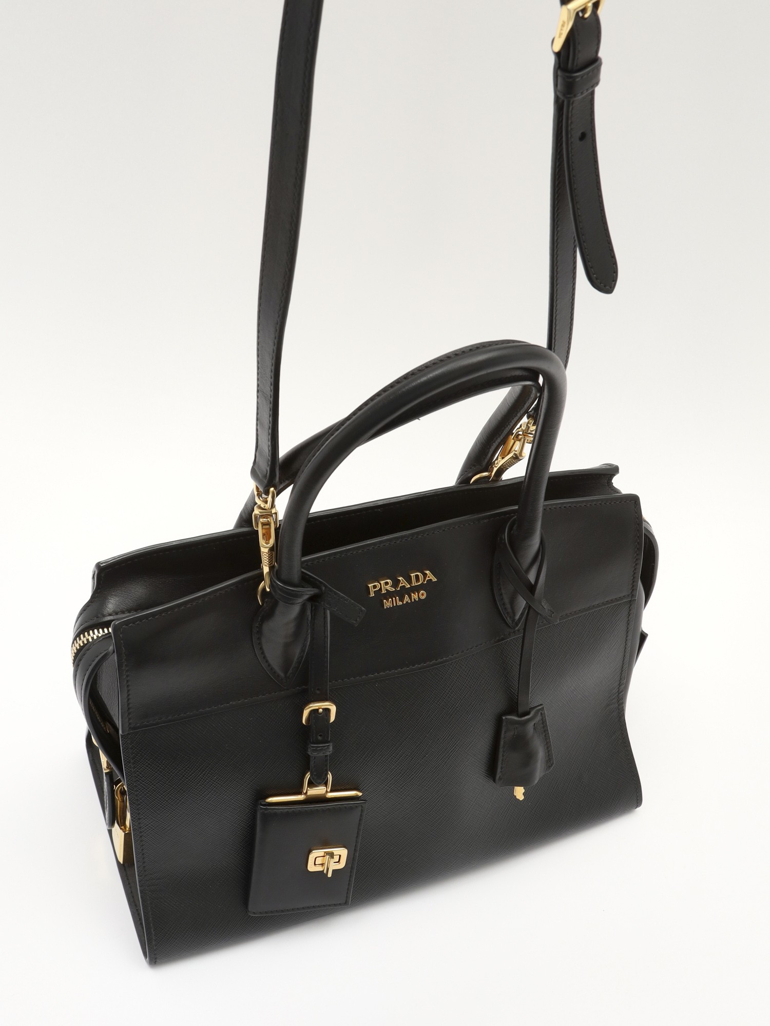 Prada City  5