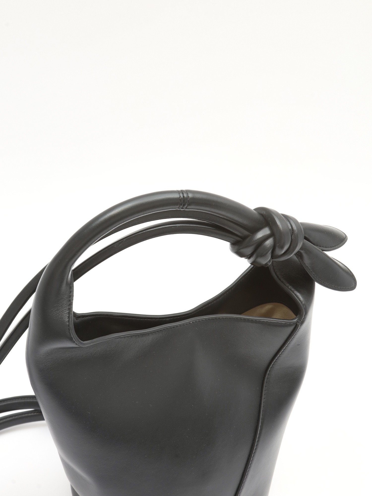 Jacquemus Le Petit Tourni  5