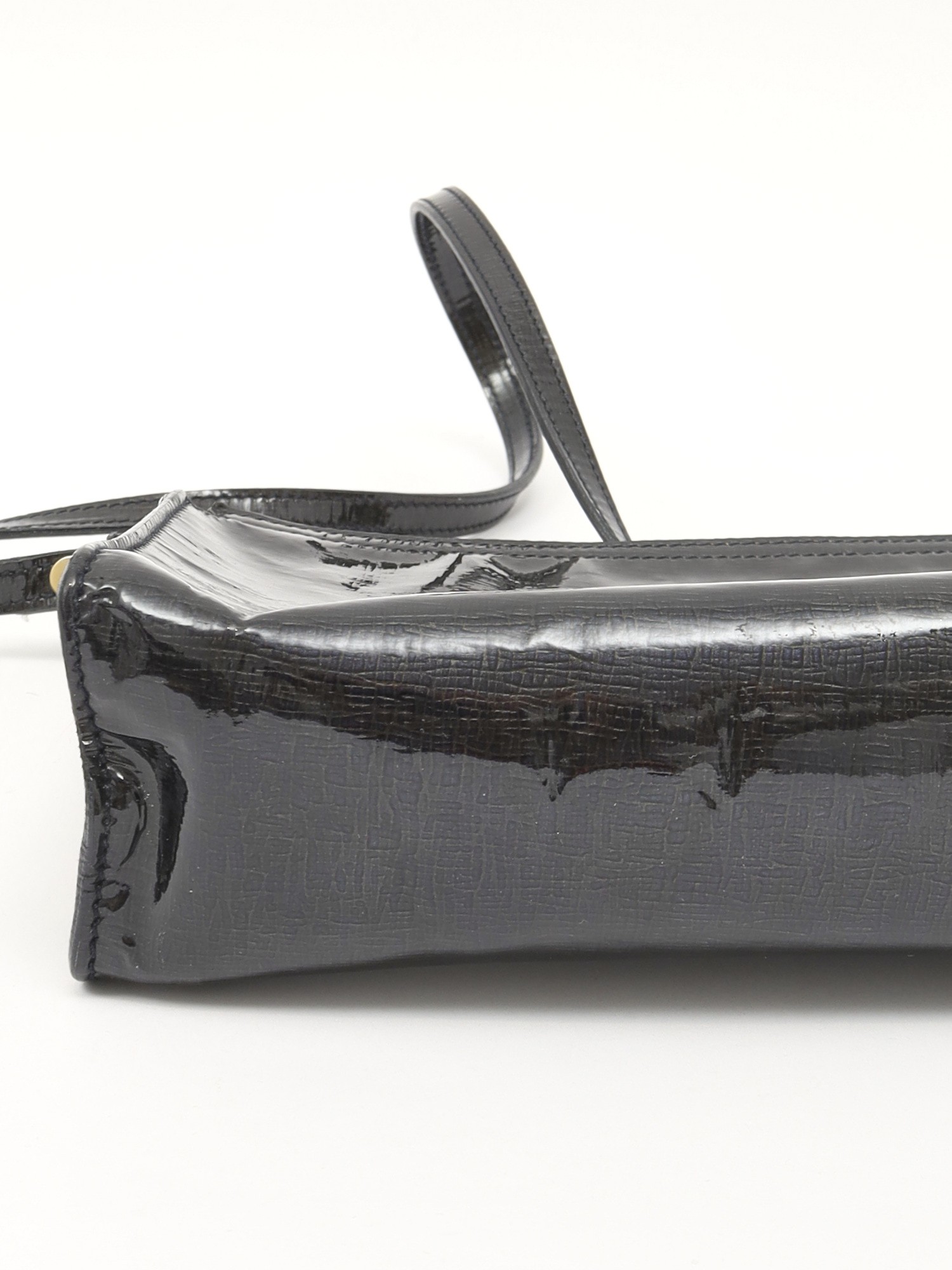 Saint Laurent Leather Bag  5