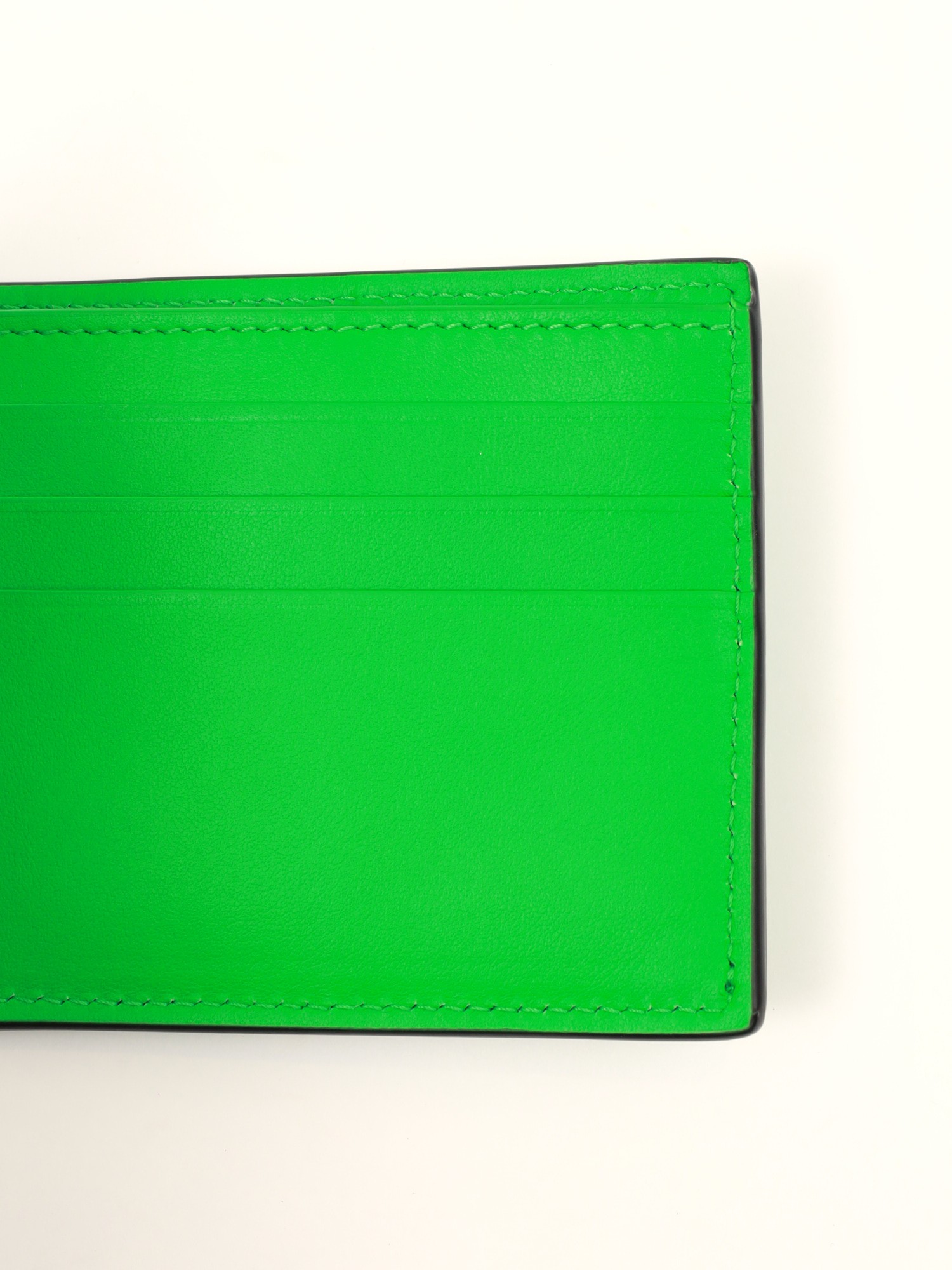 Bottega Veneta Wallet 3