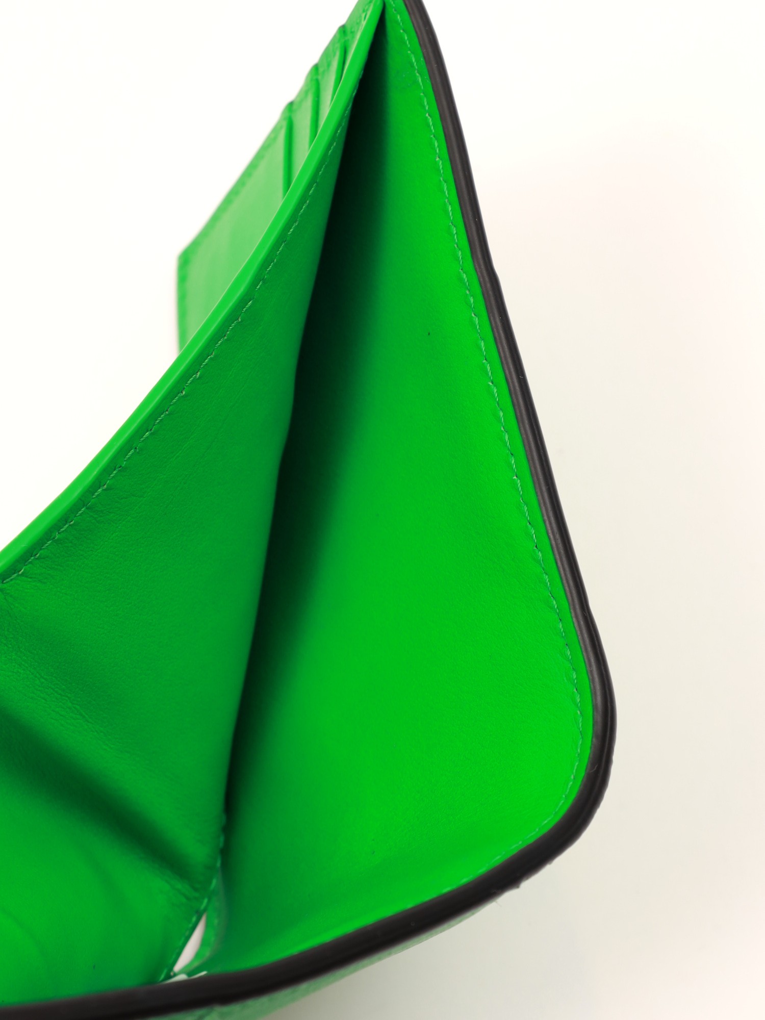 Bottega Veneta Wallet 5