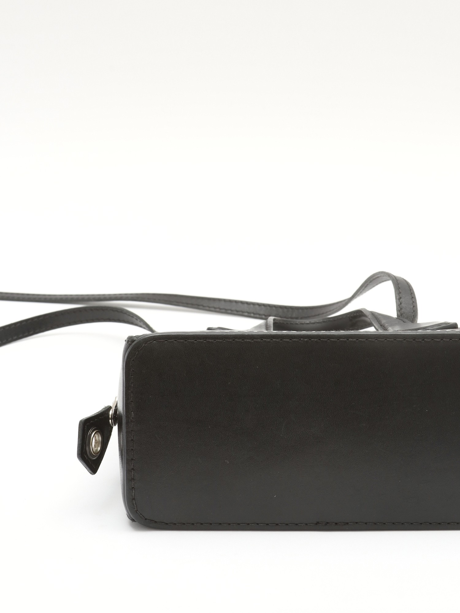 Louis Vuitton Dora 7