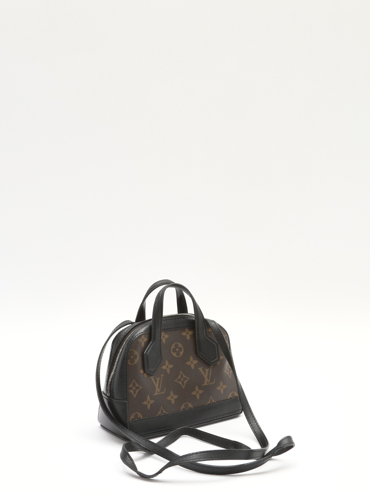 Louis Vuitton Dora 3