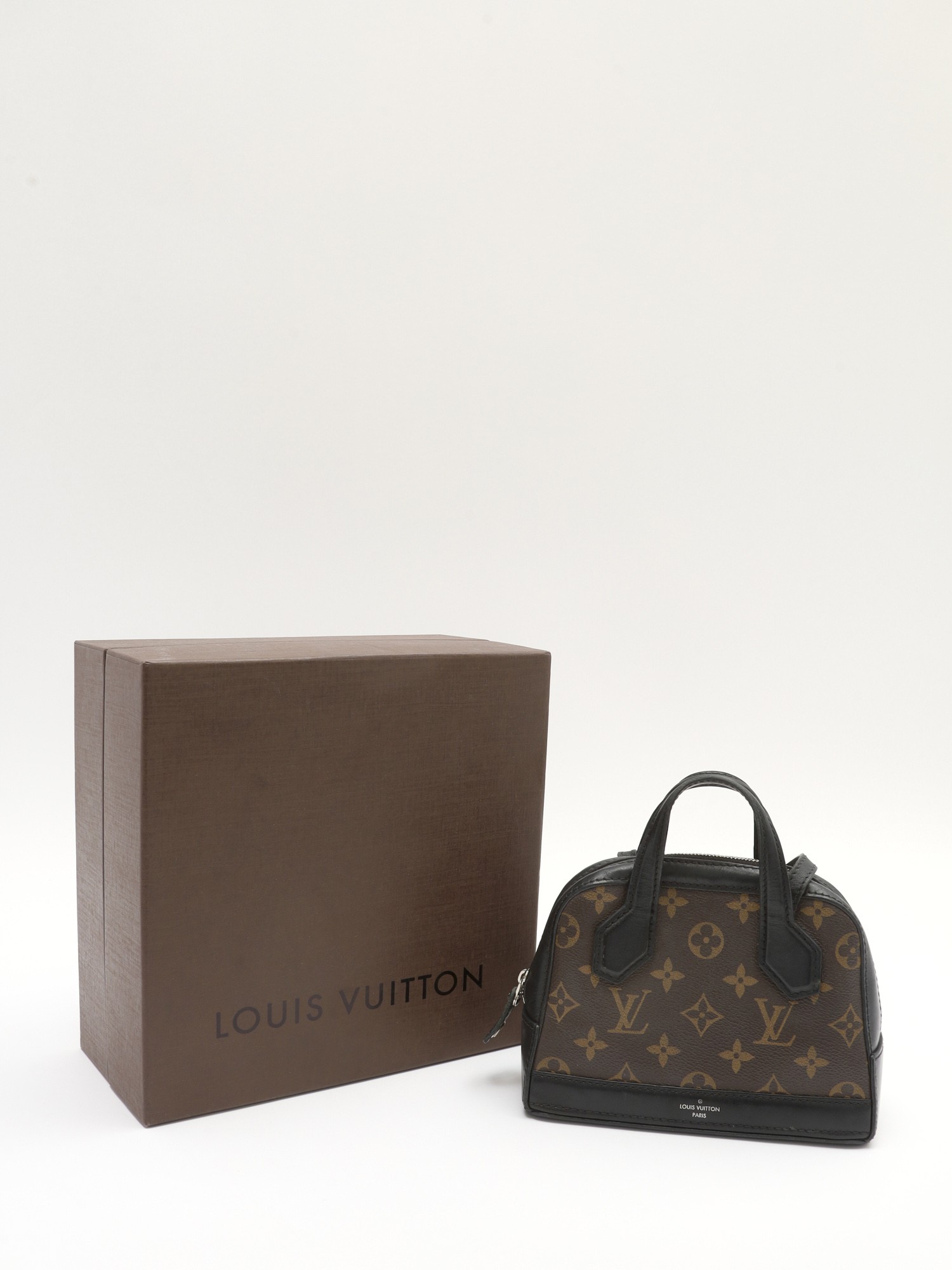Louis Vuitton Dora 10