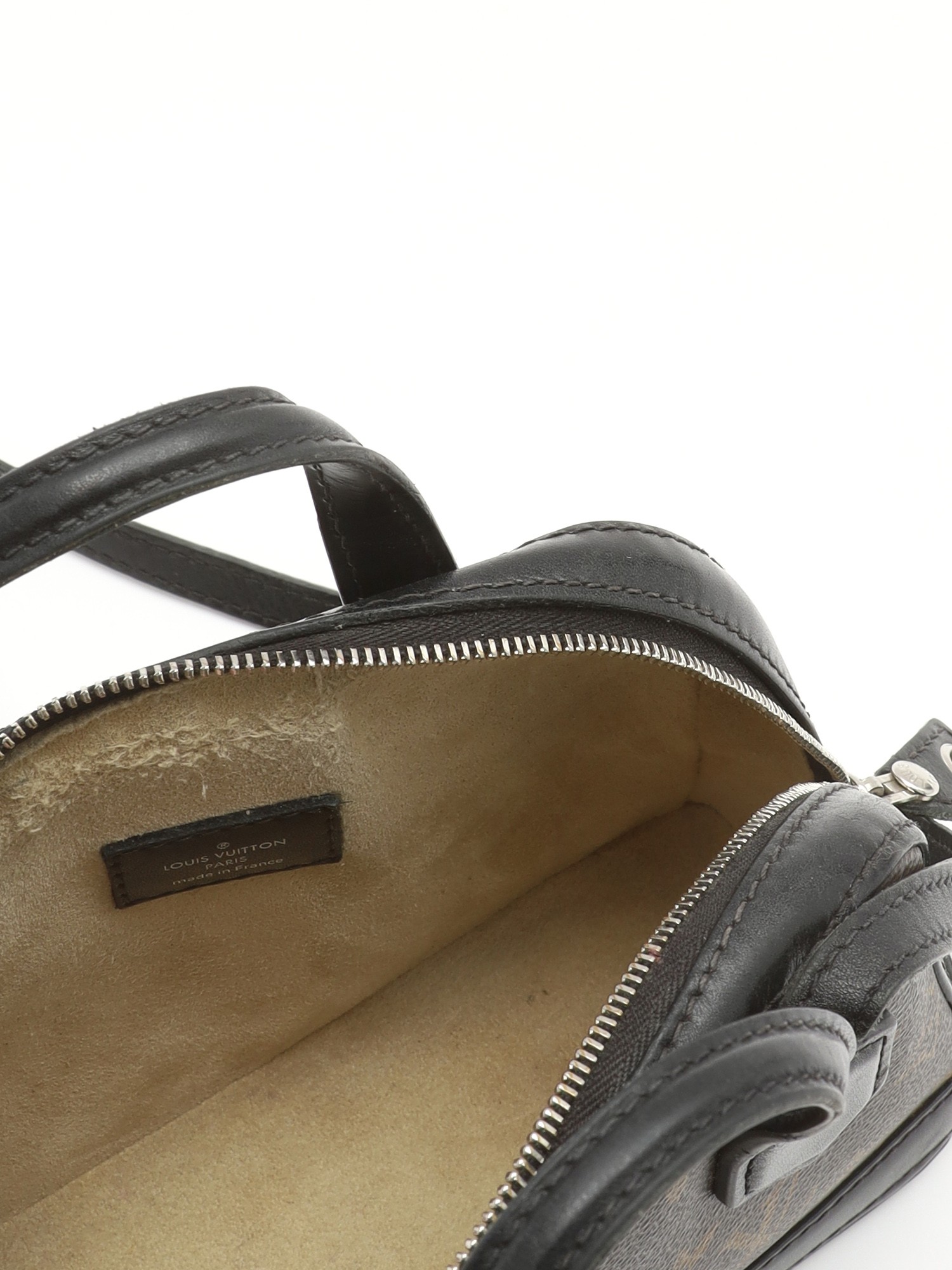 Louis Vuitton Dora 9