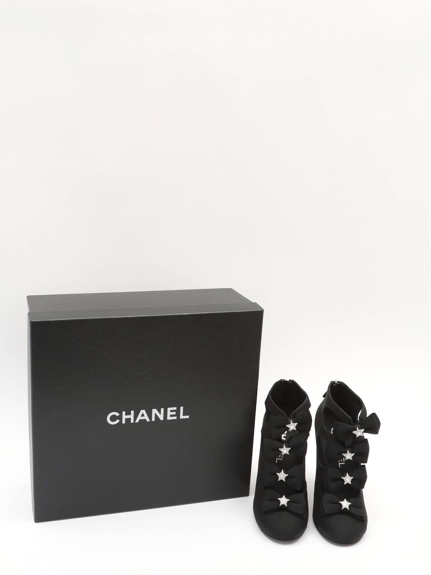 Chanel Shoes 38 11