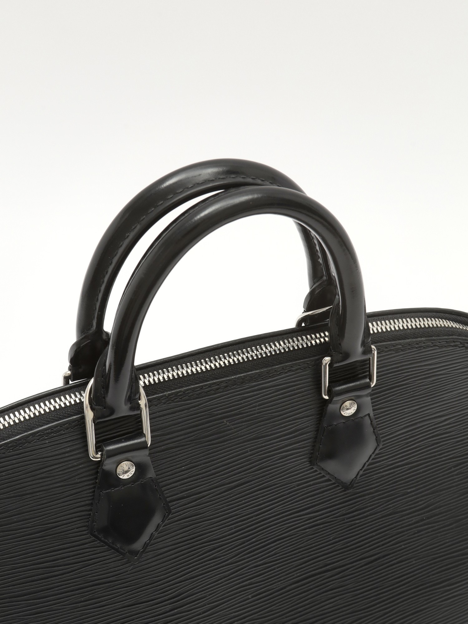 Louis Vuitton Alma  8