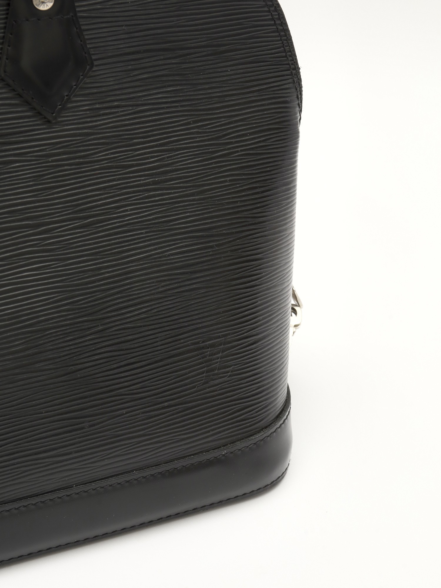 Louis Vuitton Alma  9