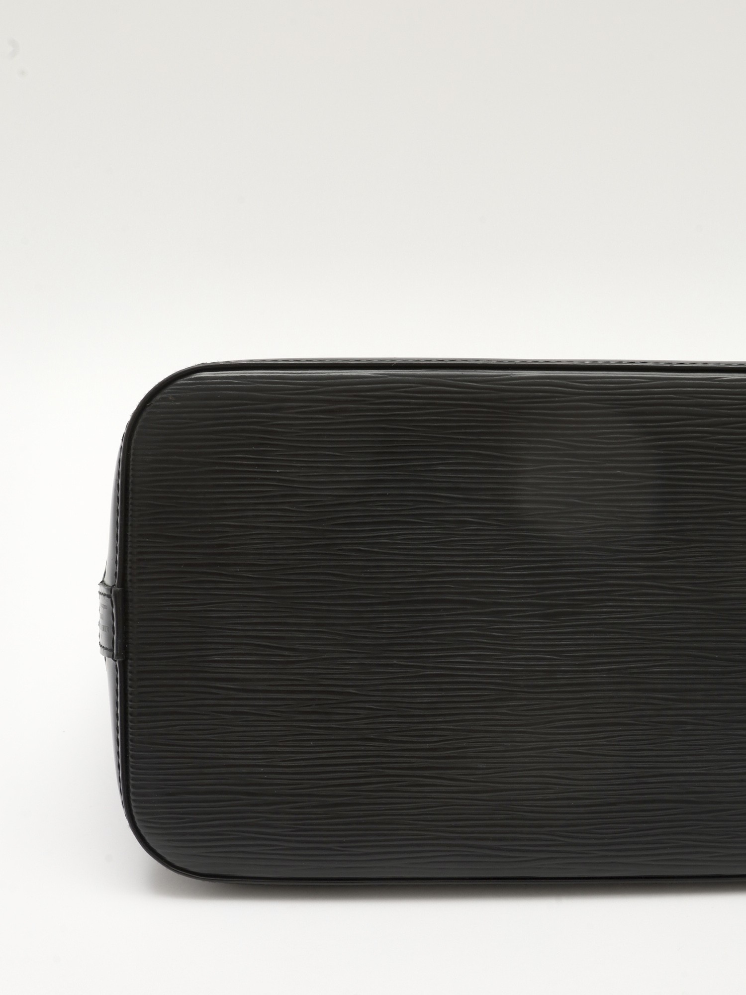 Louis Vuitton Alma  5