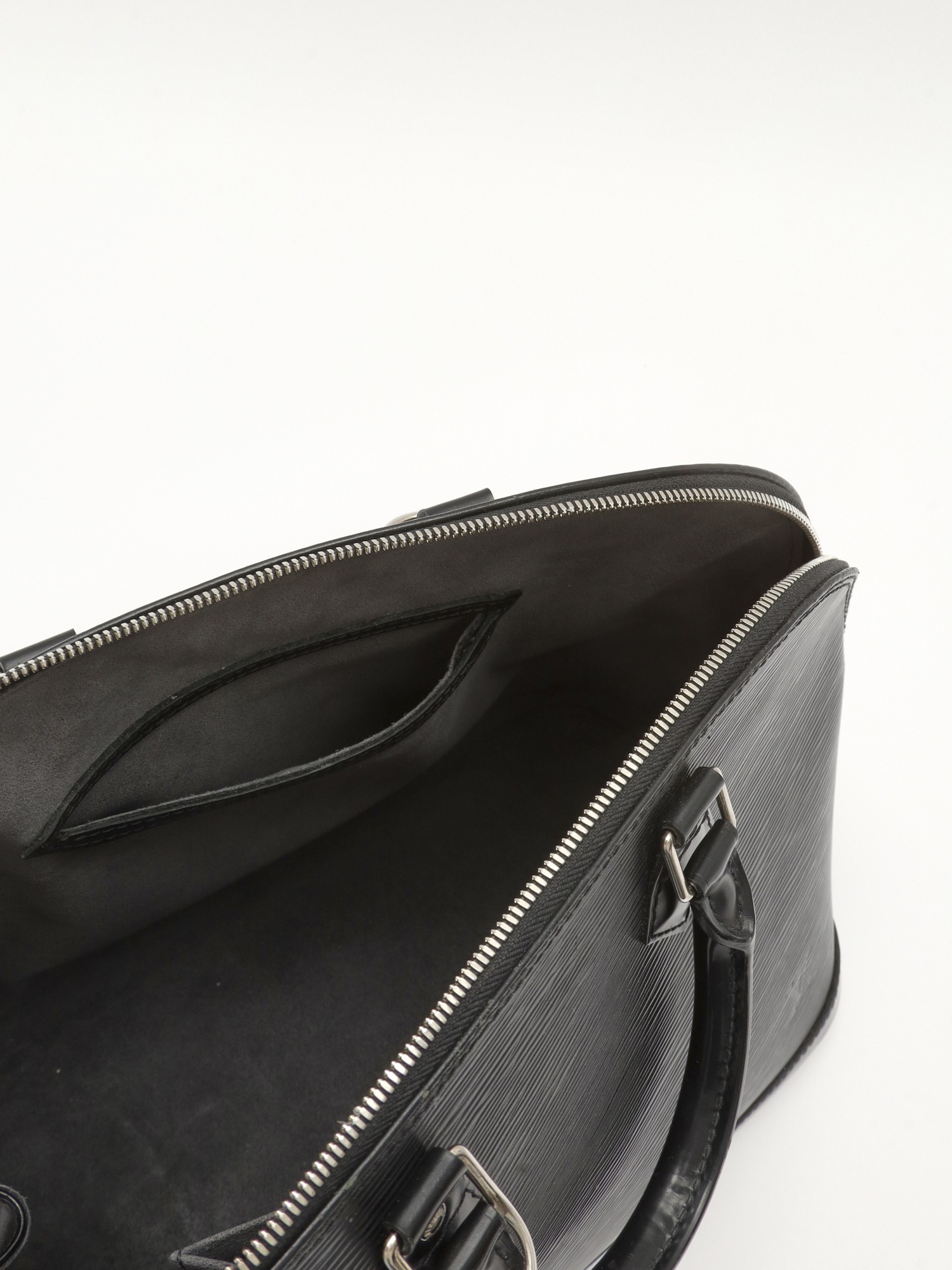 Louis Vuitton Alma  7