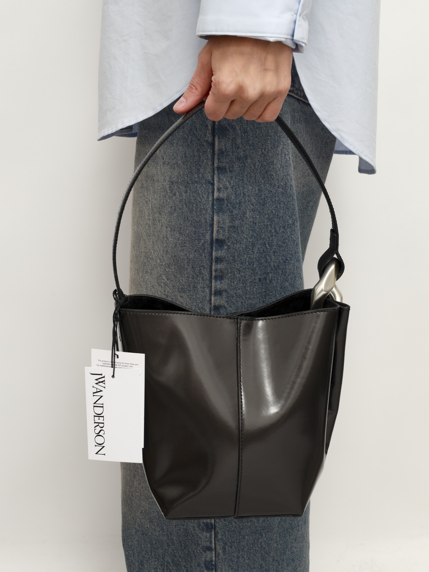 JW Anderson Corner  2