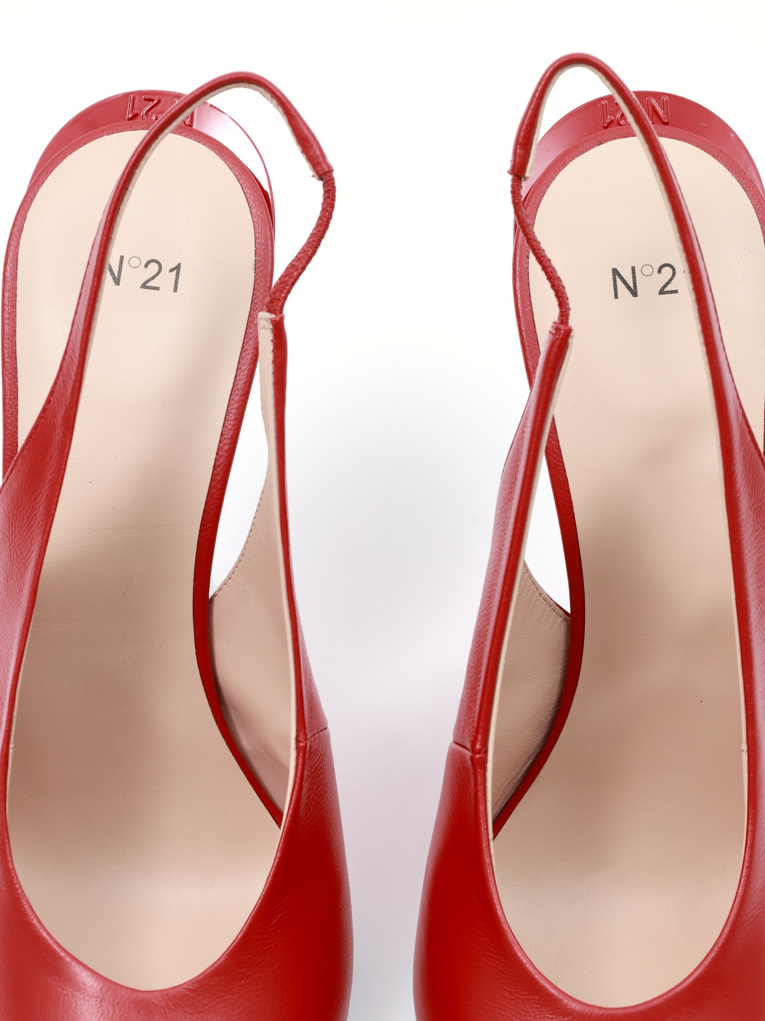 N21 Slingback Pumps 38 7