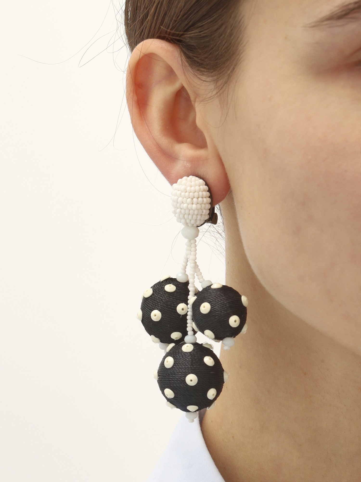 Oscar de la Renta Earrings  1
