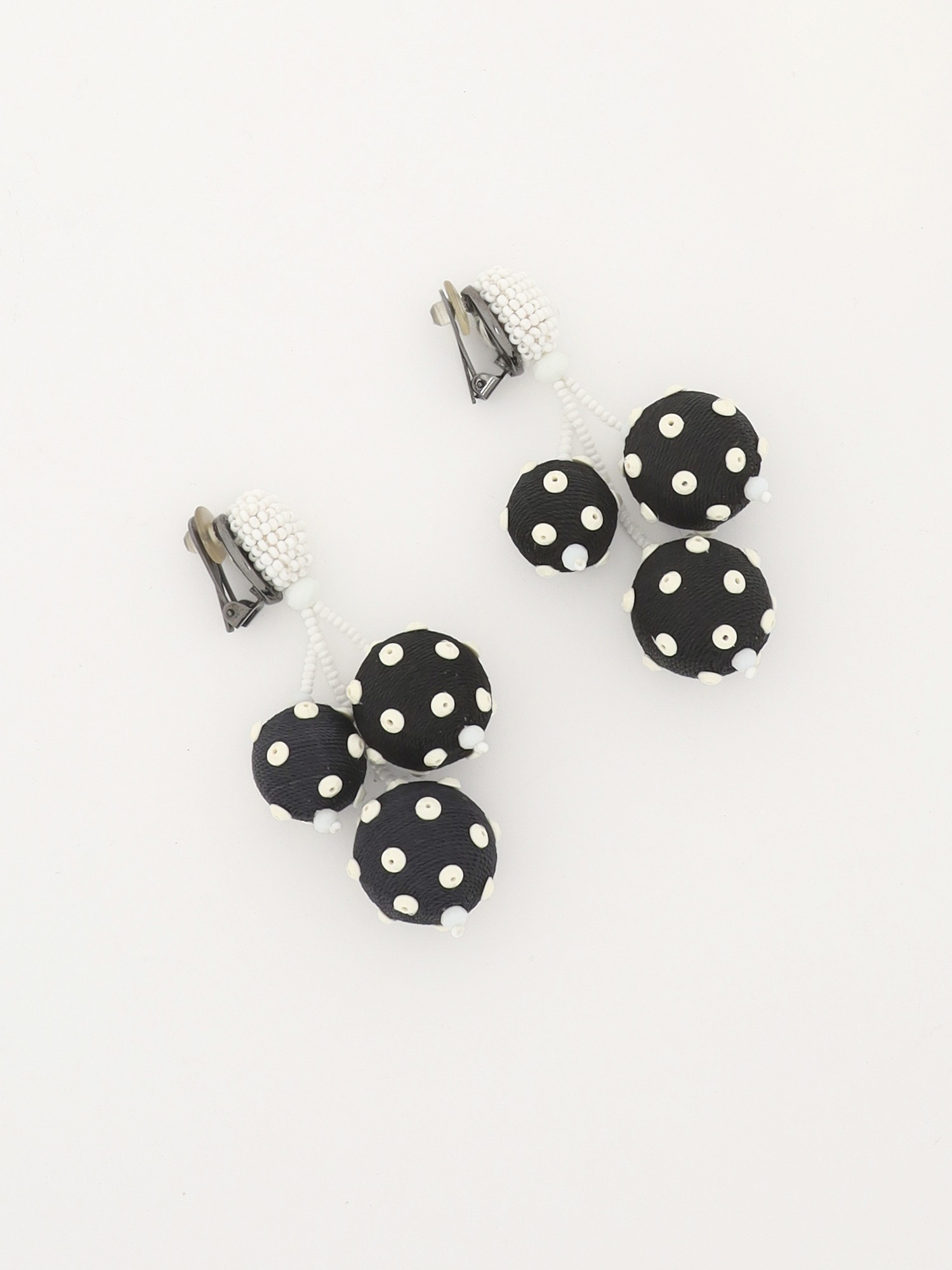 Oscar de la Renta Earrings  2