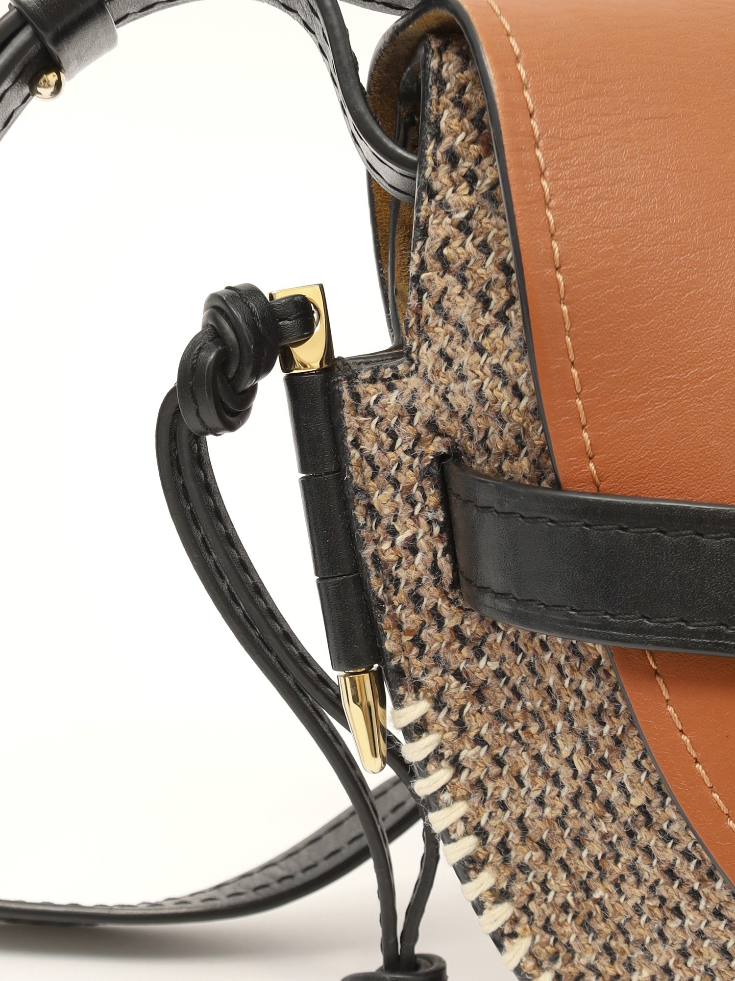 Loewe Gate  7