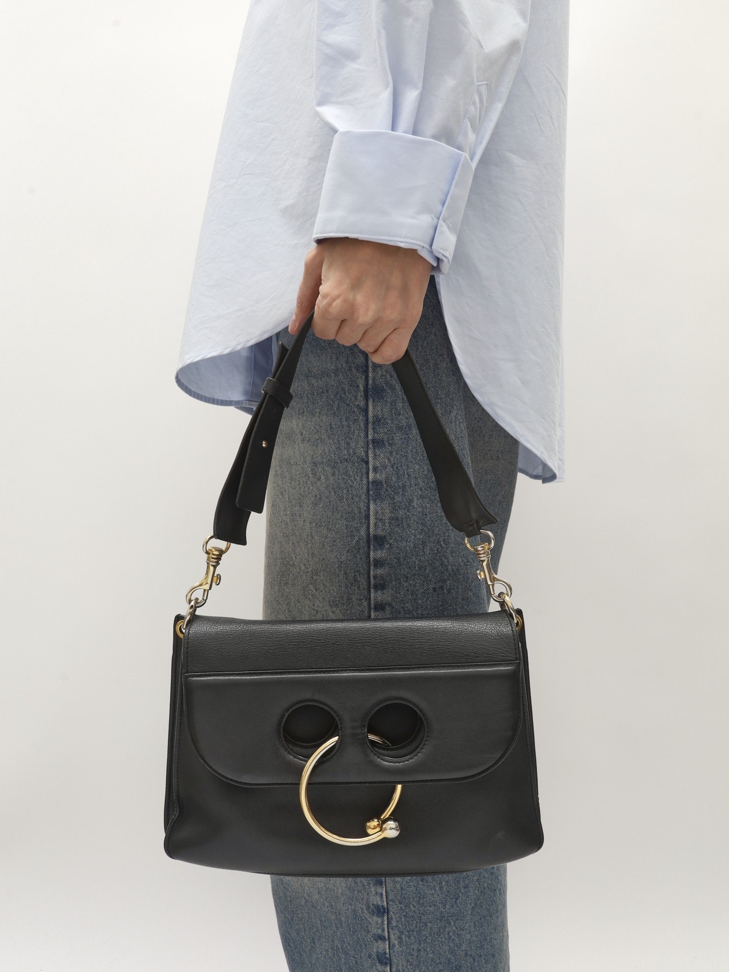 JW Anderson Pierce  2