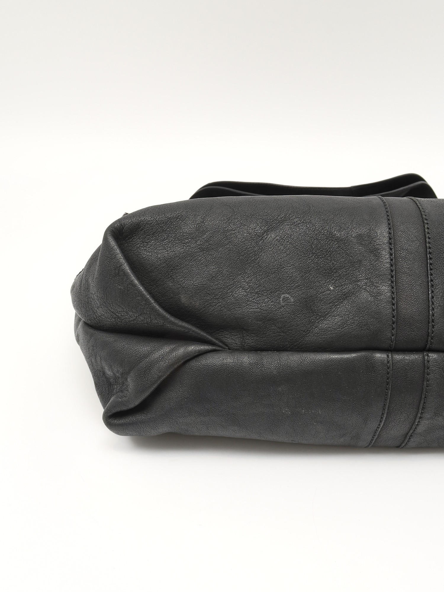 Givenchy Georges V  5