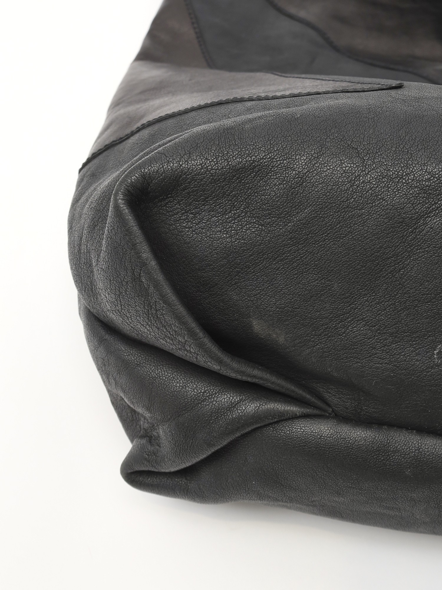 Givenchy Georges V  7