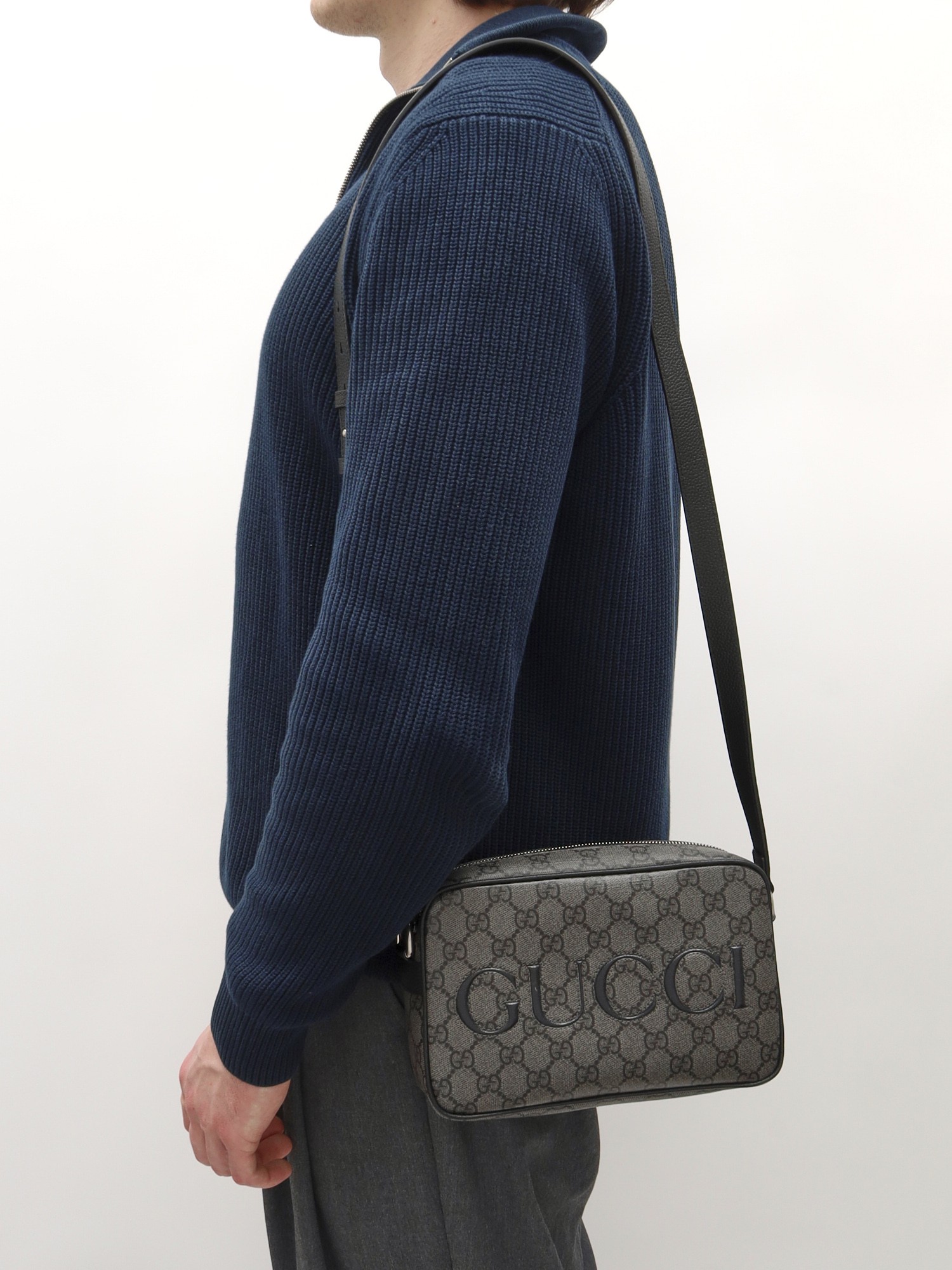 Gucci GG Supreme 1