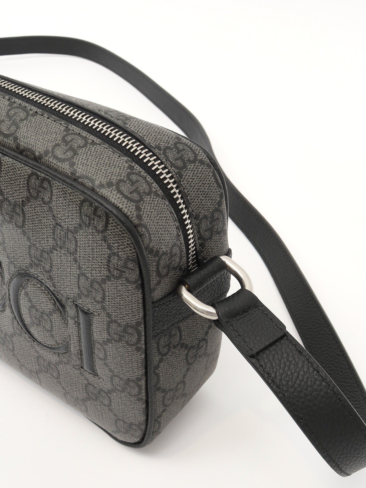 Gucci GG Supreme 10
