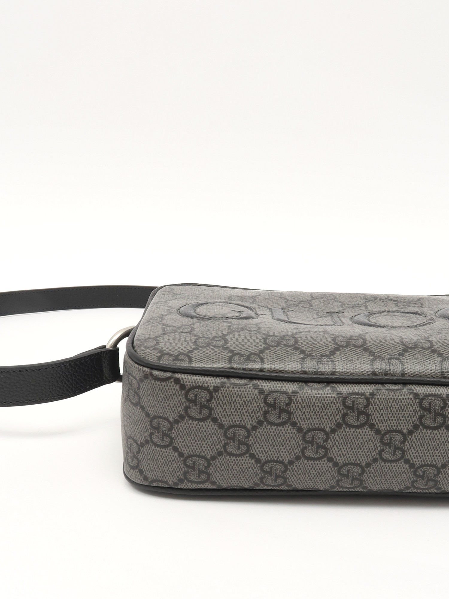 Gucci GG Supreme 5
