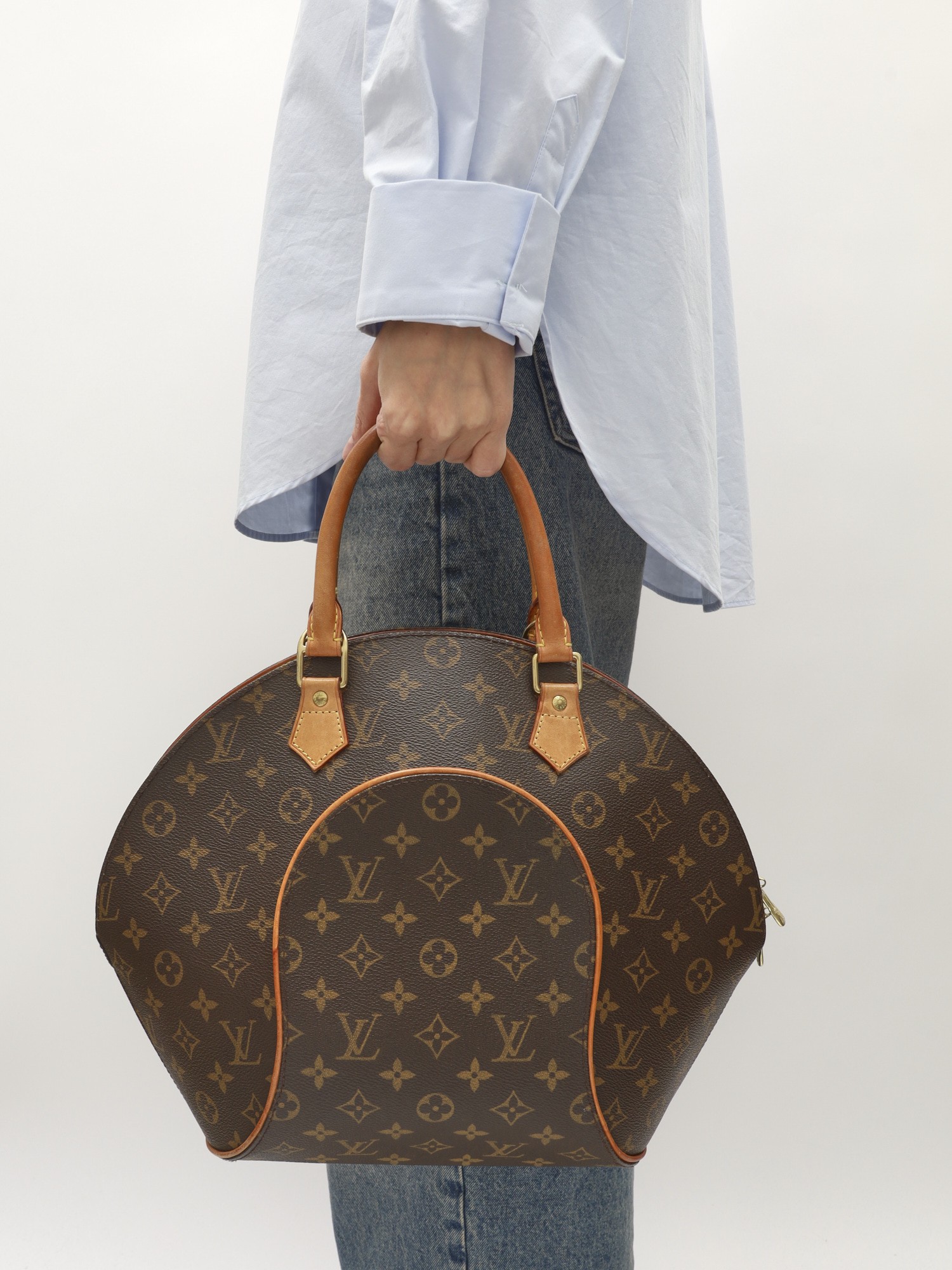 Louis Vuitton Ellipse  1