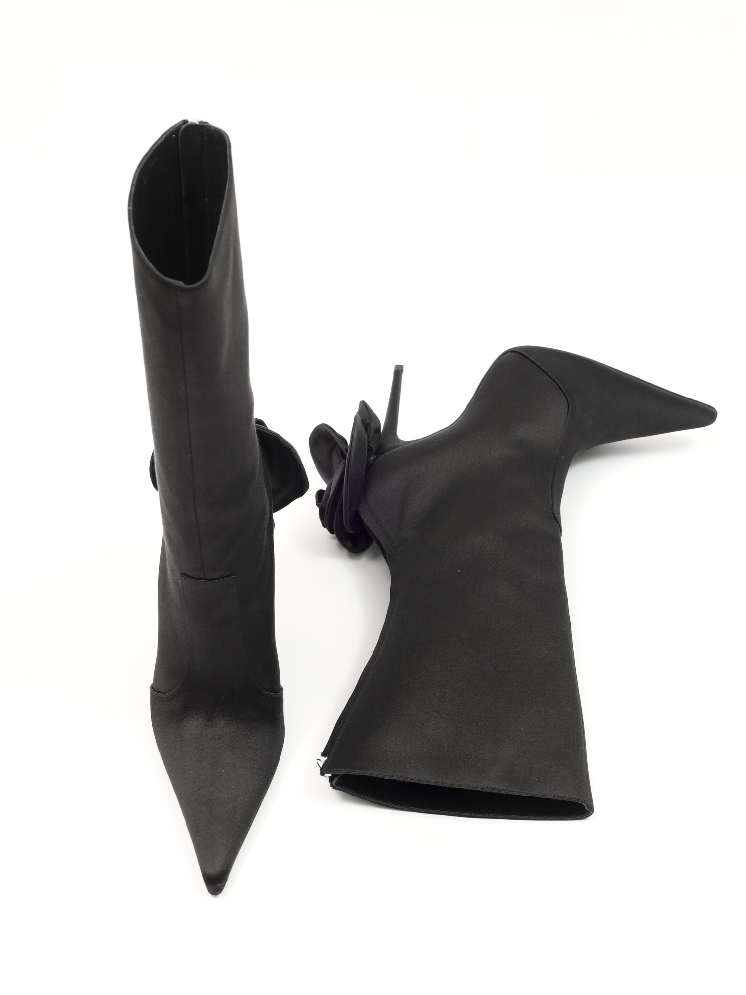 Magda Butrym Sharp Pointed Flower Boots 39 6