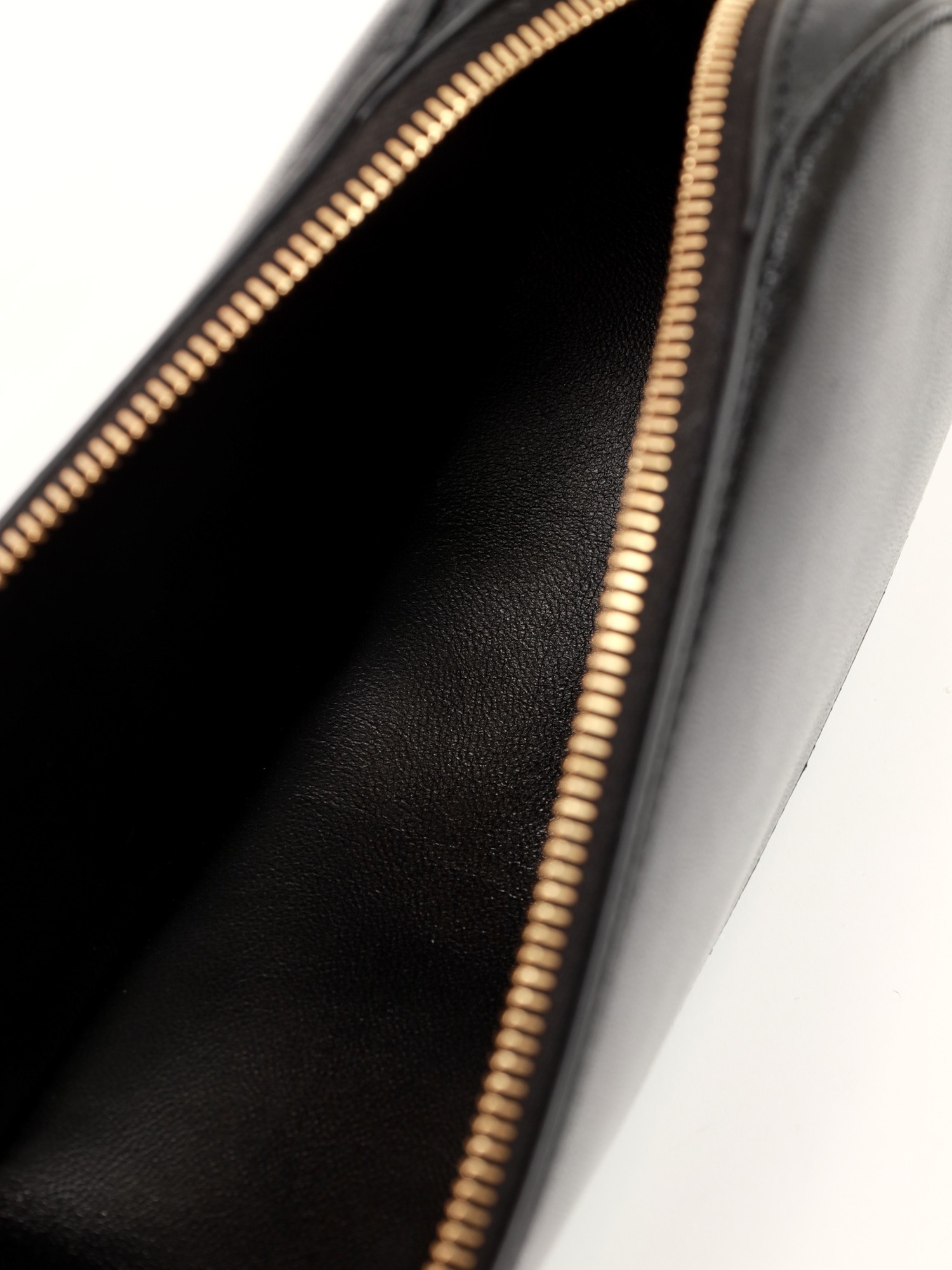 Alaia Le Demi-Cœur 9