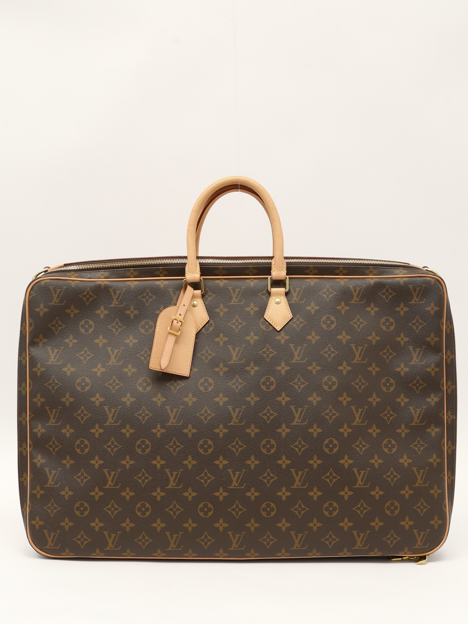 Louis Vuitton Case 0