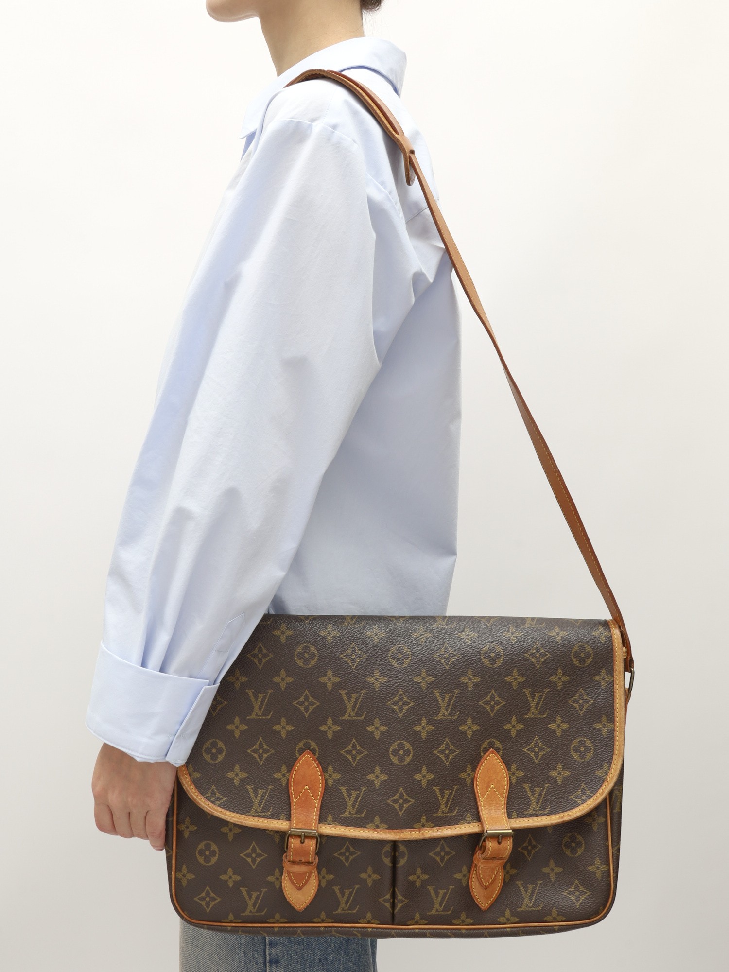 Louis Vuitton Gibeciere 1