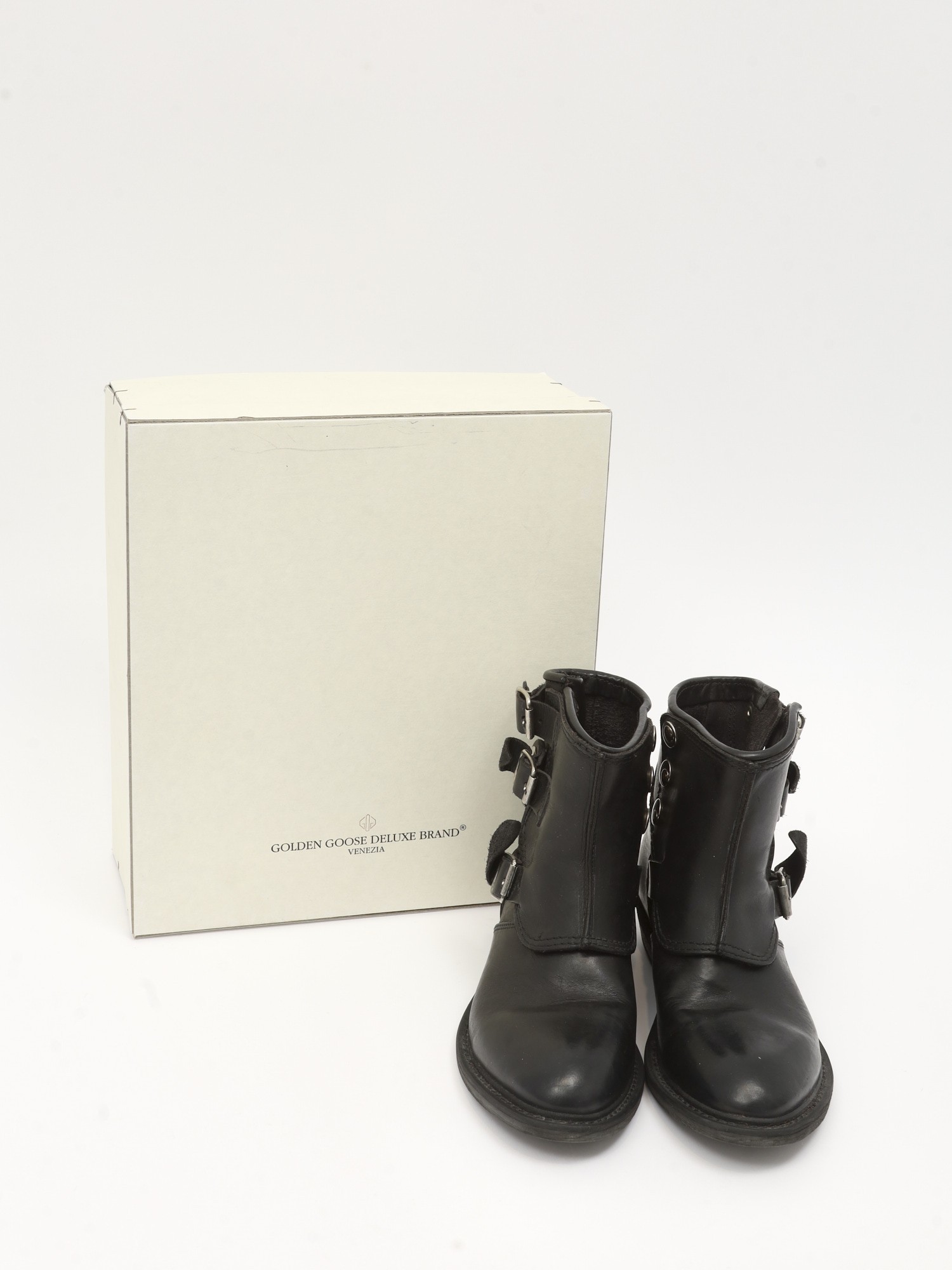 Golden Goose Shoes 37 11