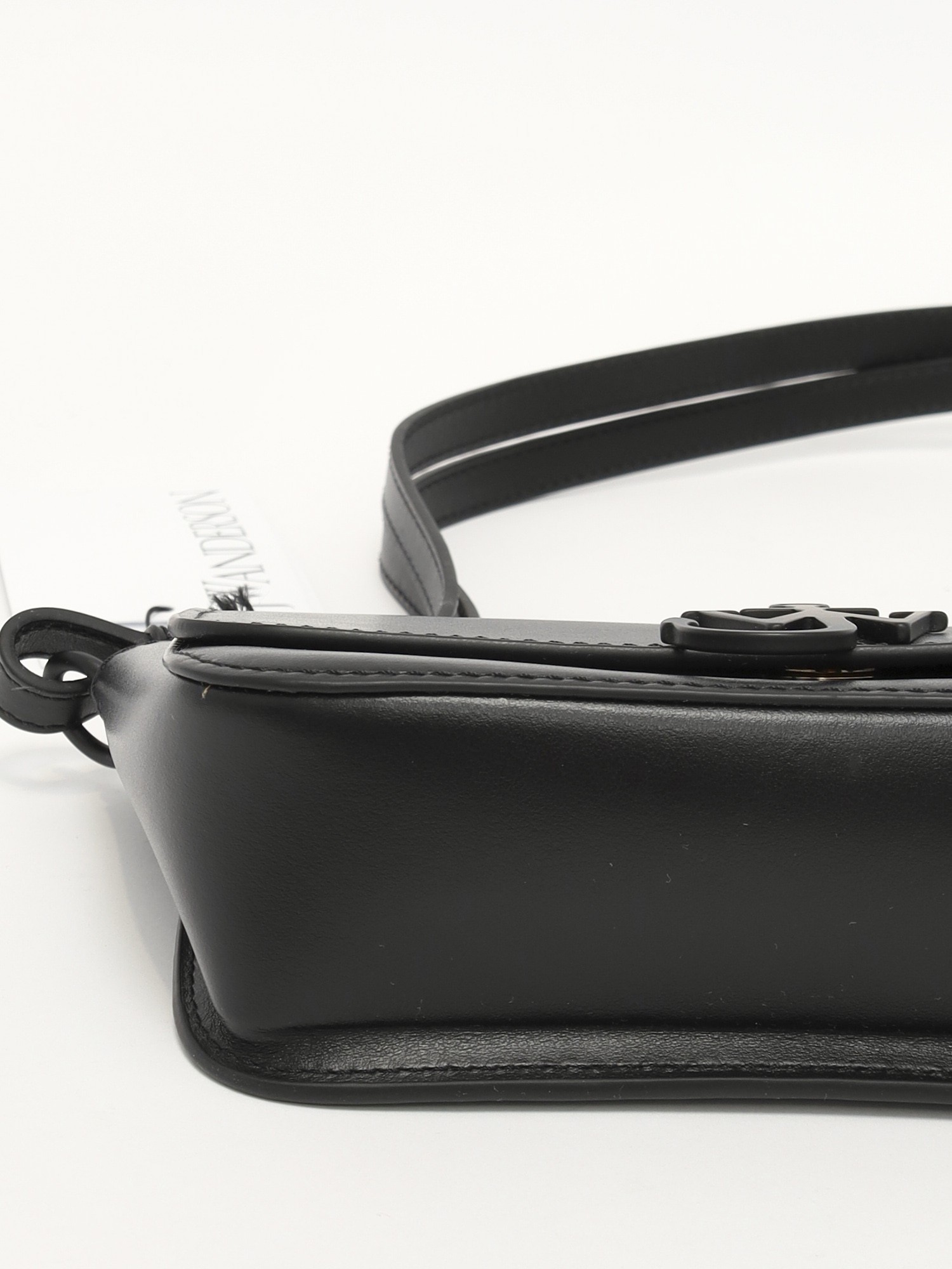 JW Anderson Anchor 7