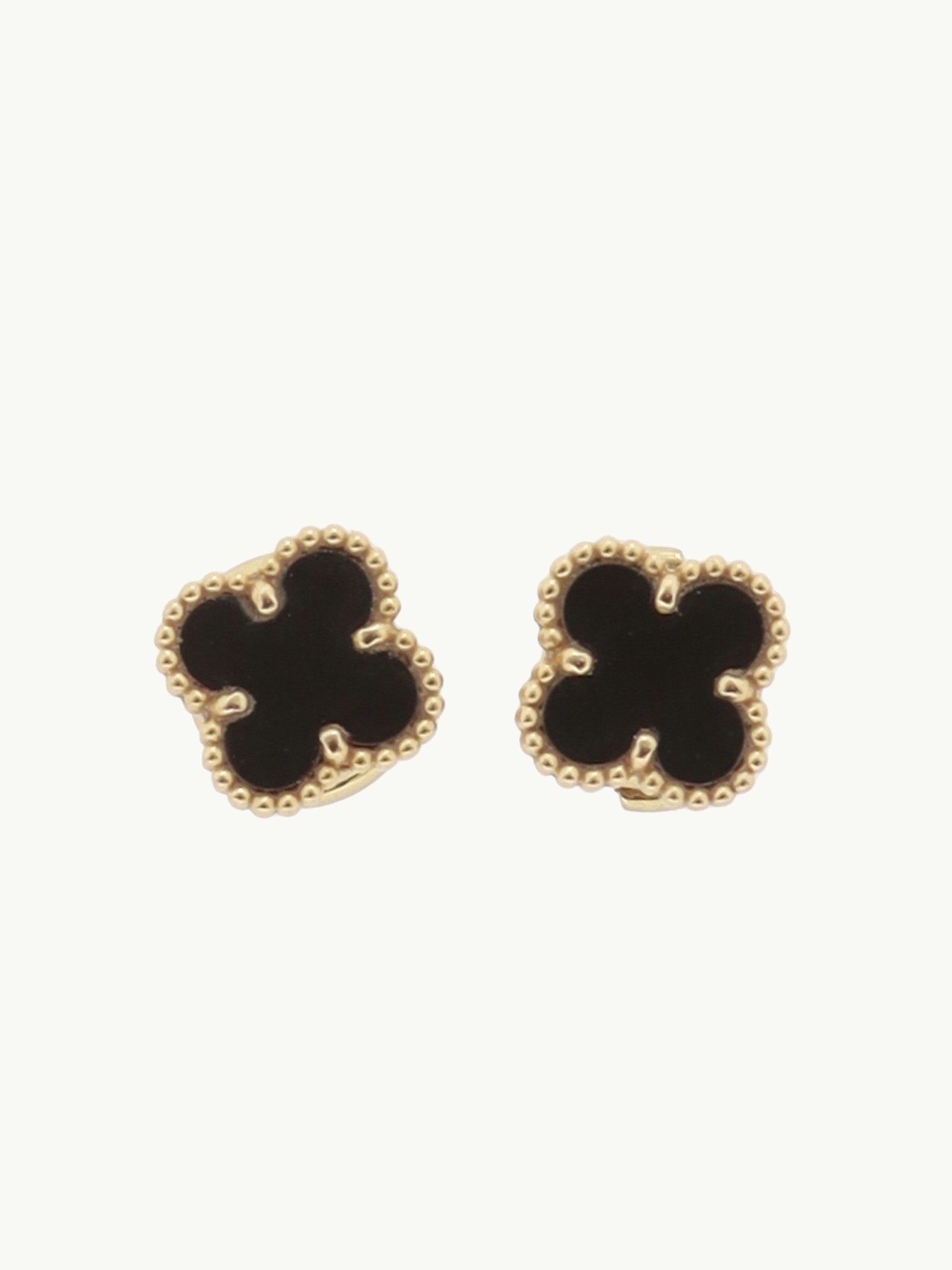 Van Cleef & Arpels Alhambra 0