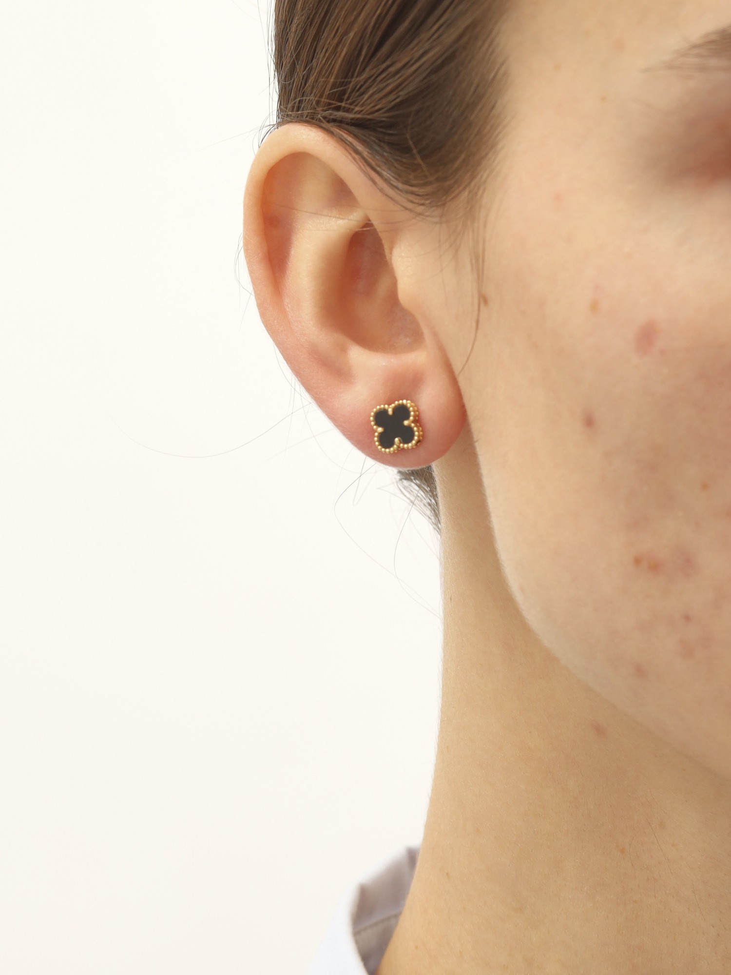 Van Cleef & Arpels Alhambra 1