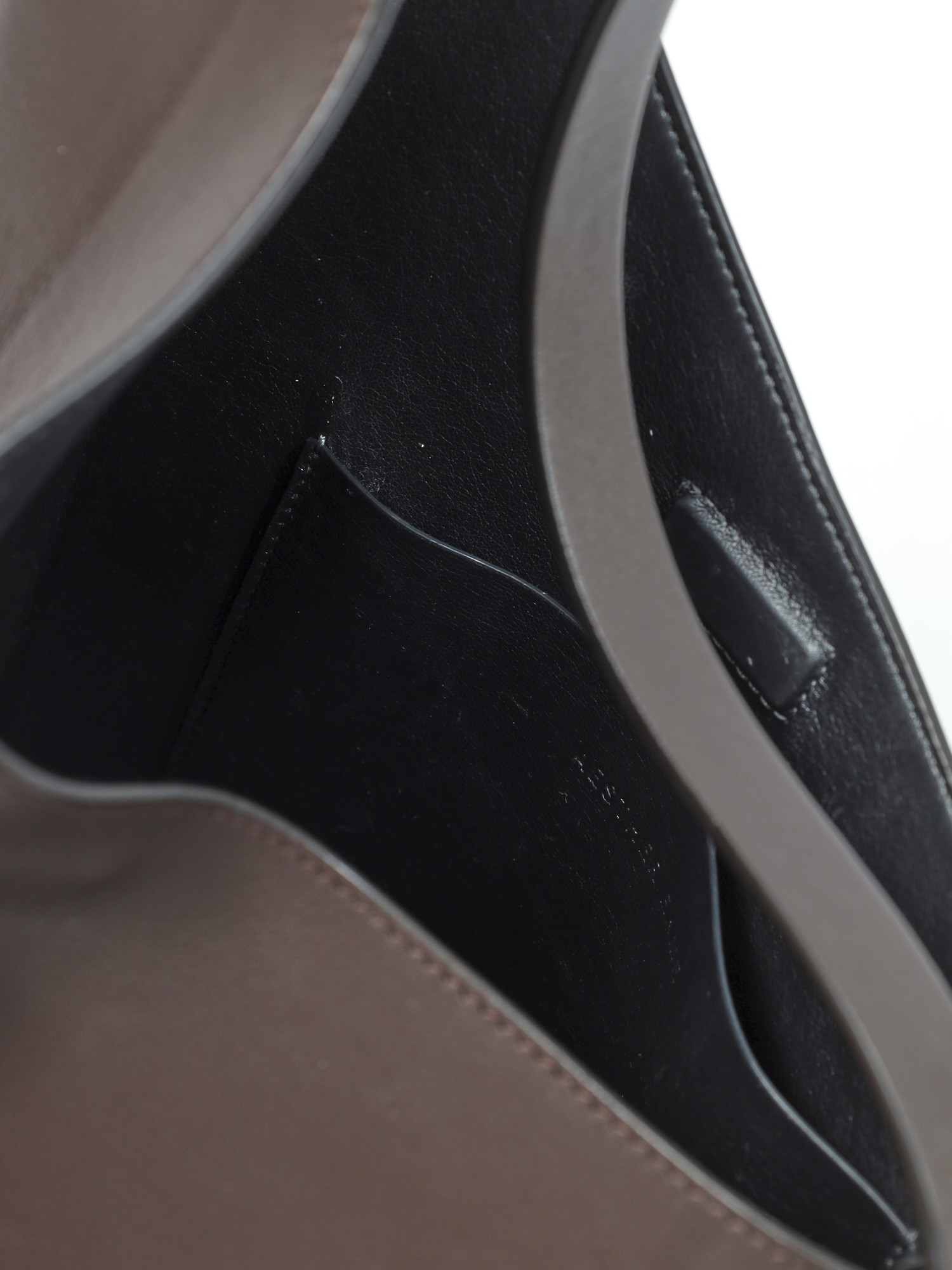 Aesther Ekme Demi Lune 8