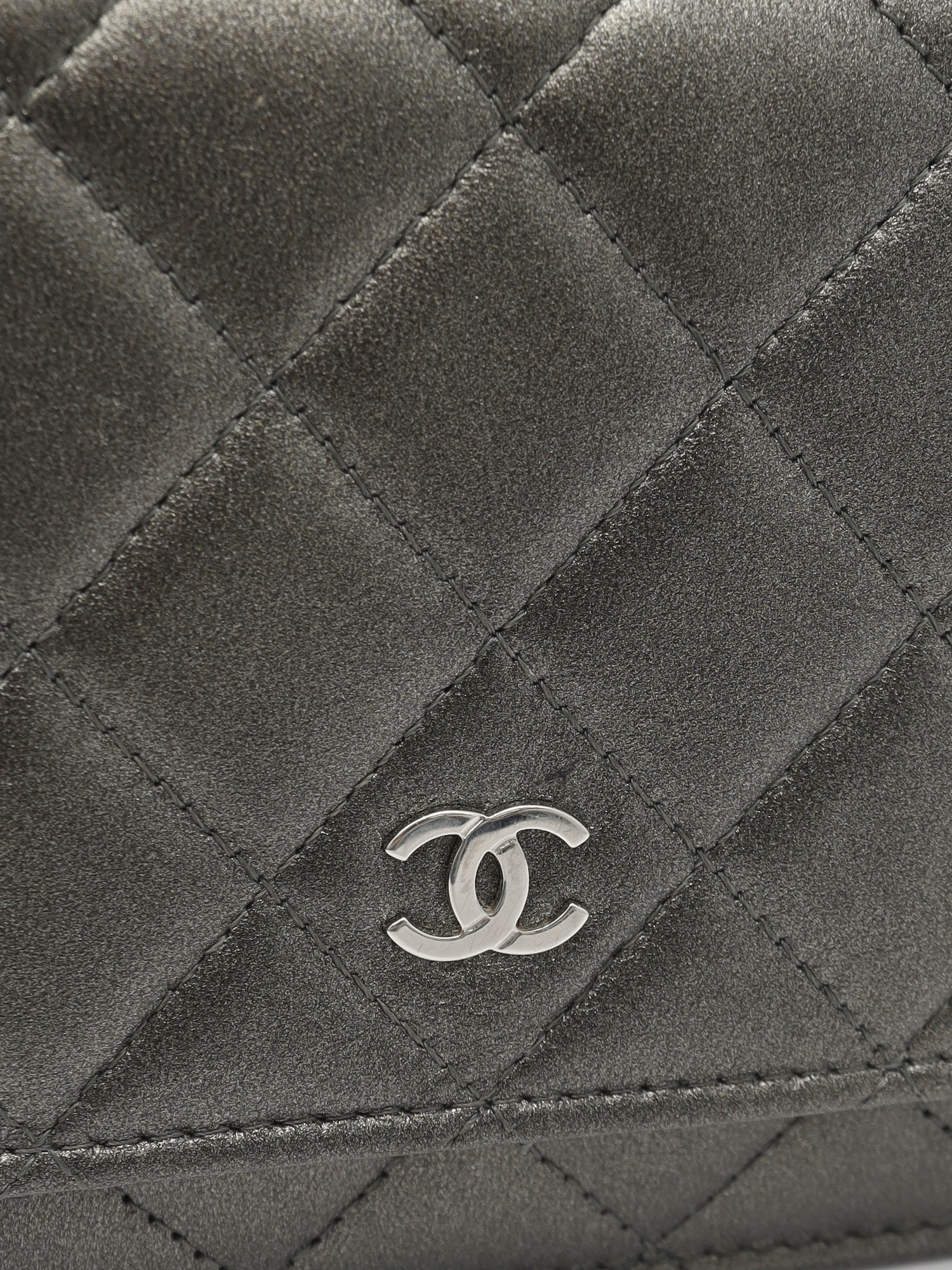 Chanel WOC 5