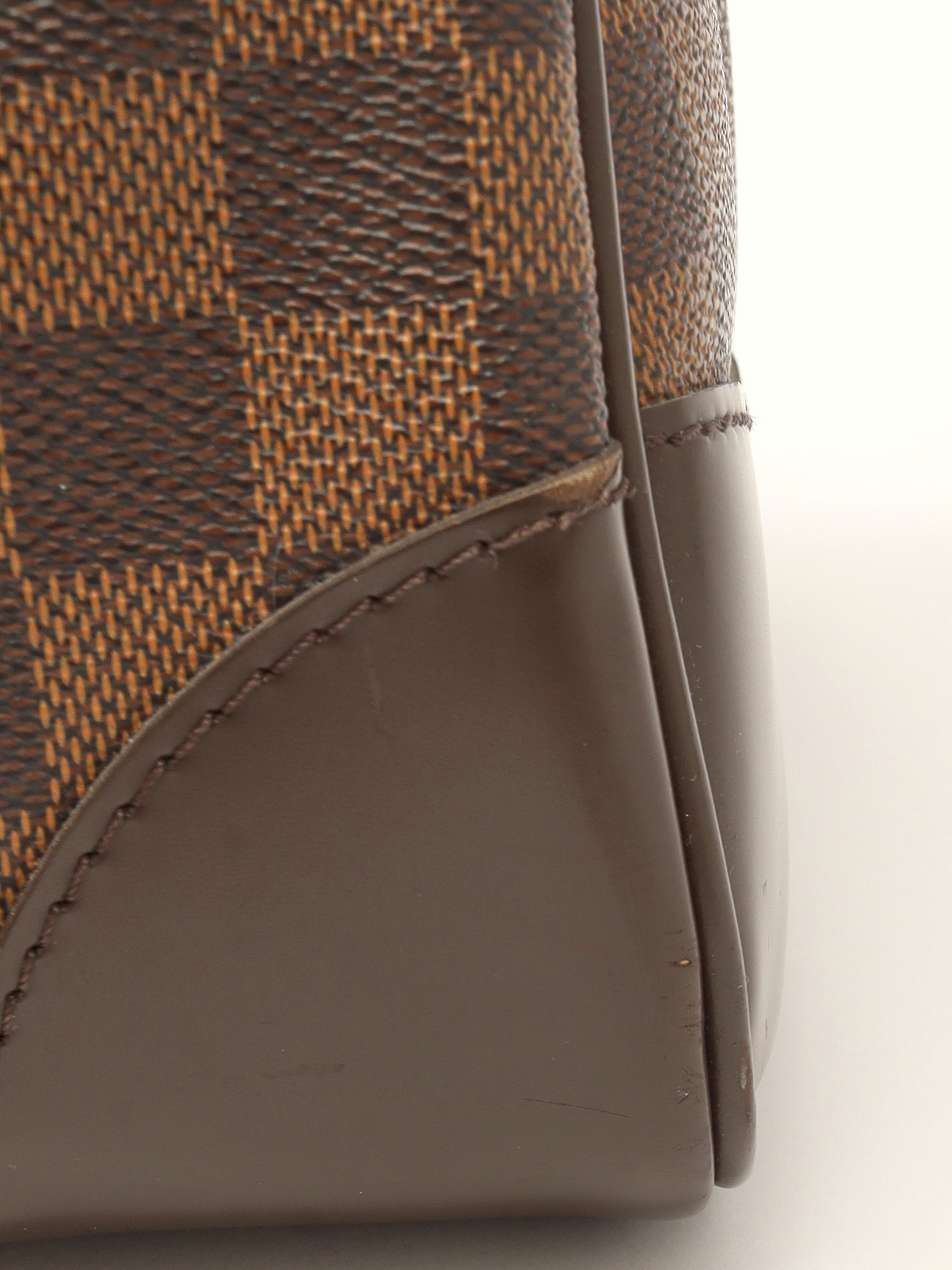 Louis Vuitton Berkeley 12